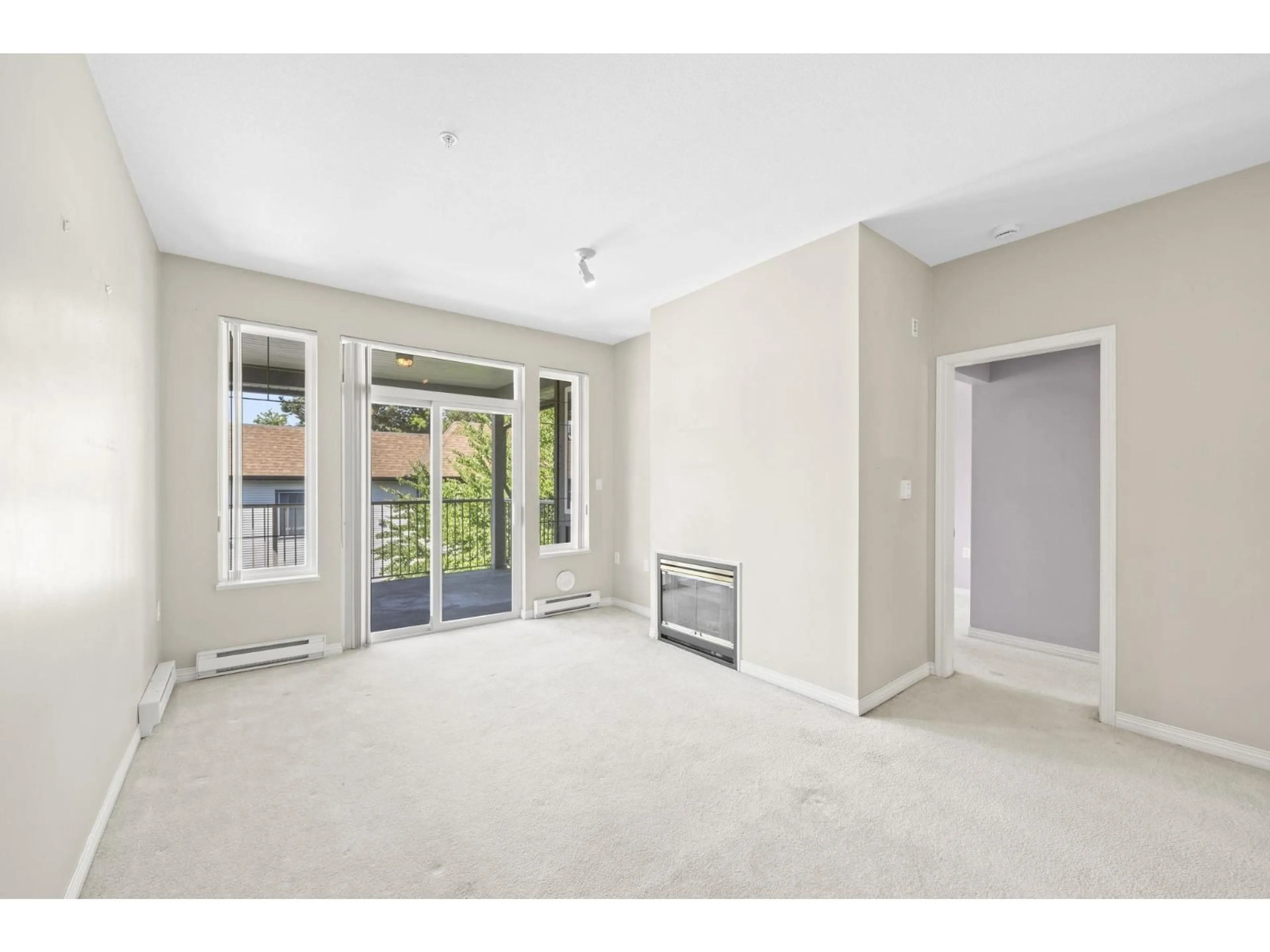A pic of a room for 406 - 5475 201 STREET, Langley British Columbia V3A1P8