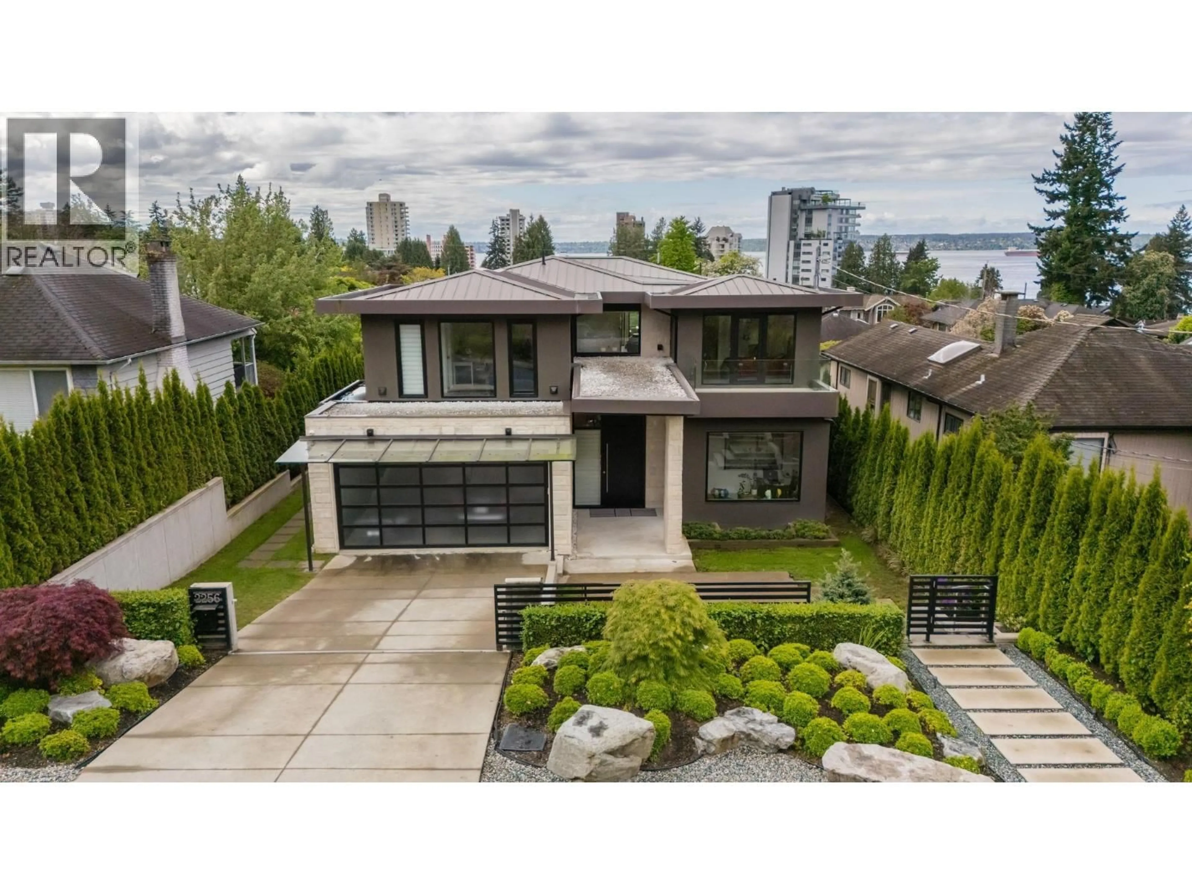 Unknown for 2256 JEFFERSON AVENUE, West Vancouver British Columbia V7V2A8