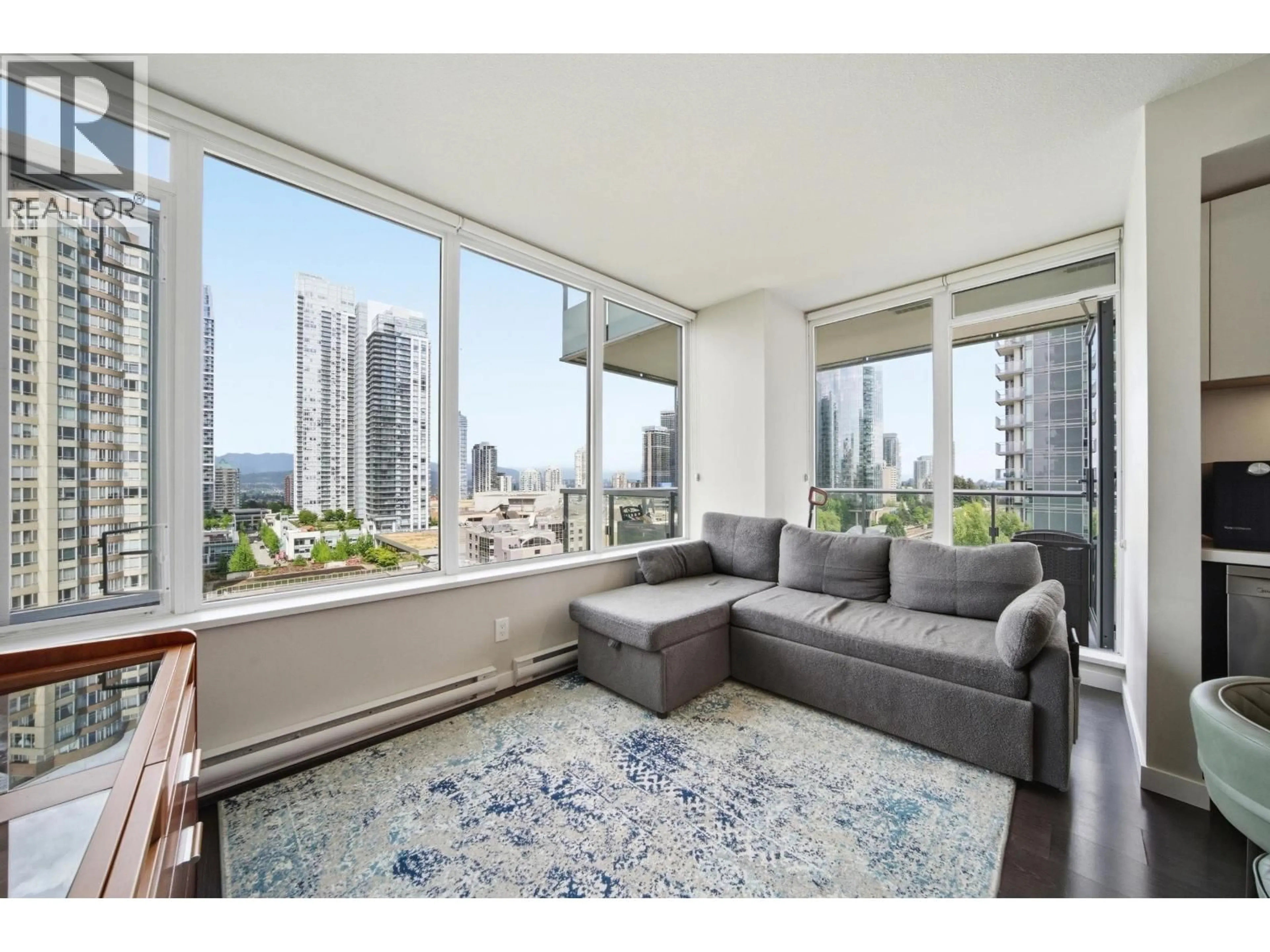 Living room with furniture, unknown for 1302 - 6333 SILVER AVENUE, Burnaby British Columbia V5H0C3