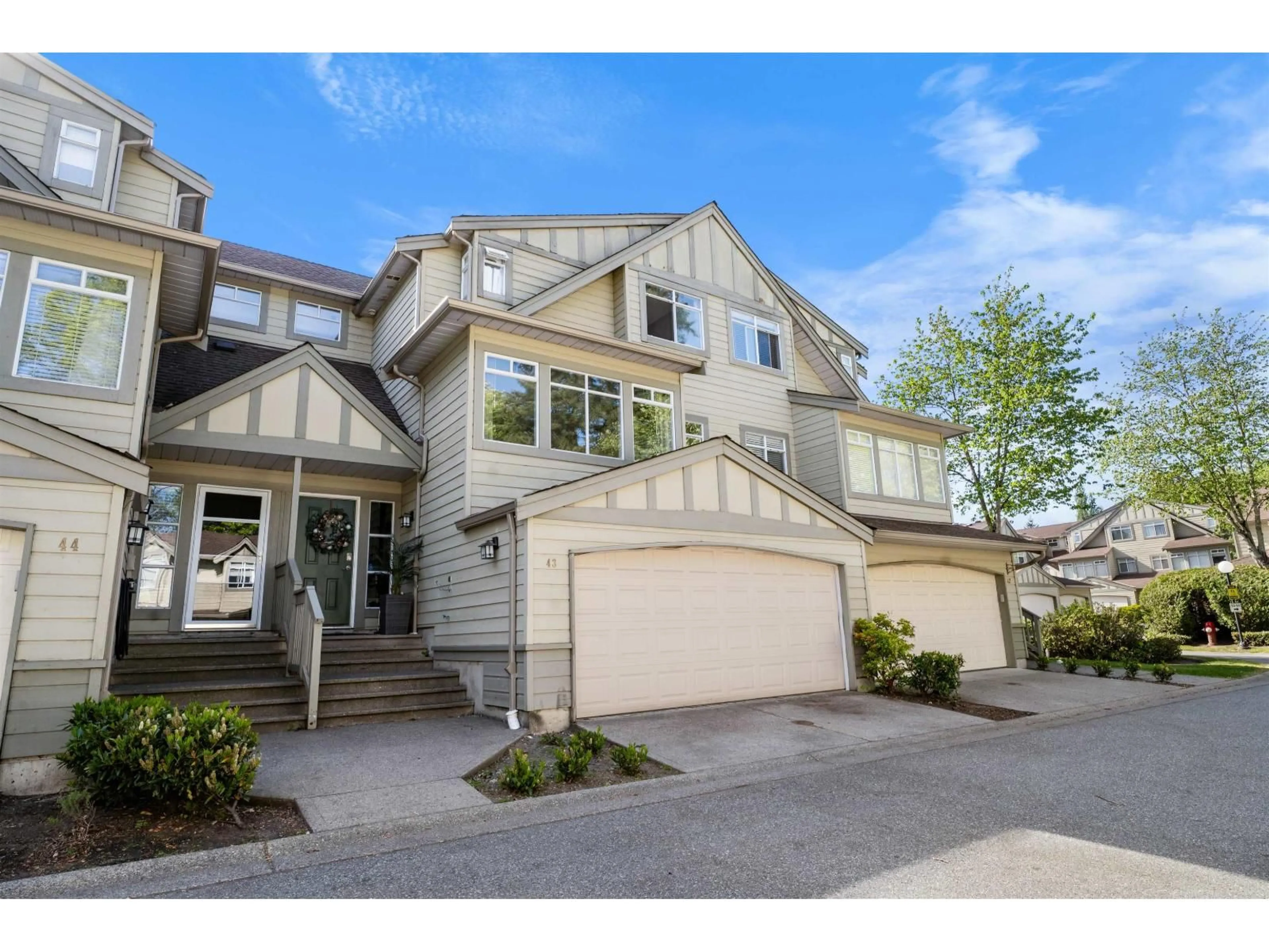 Unknown for 43 - 10238 155A STREET, Surrey British Columbia V3R0V8