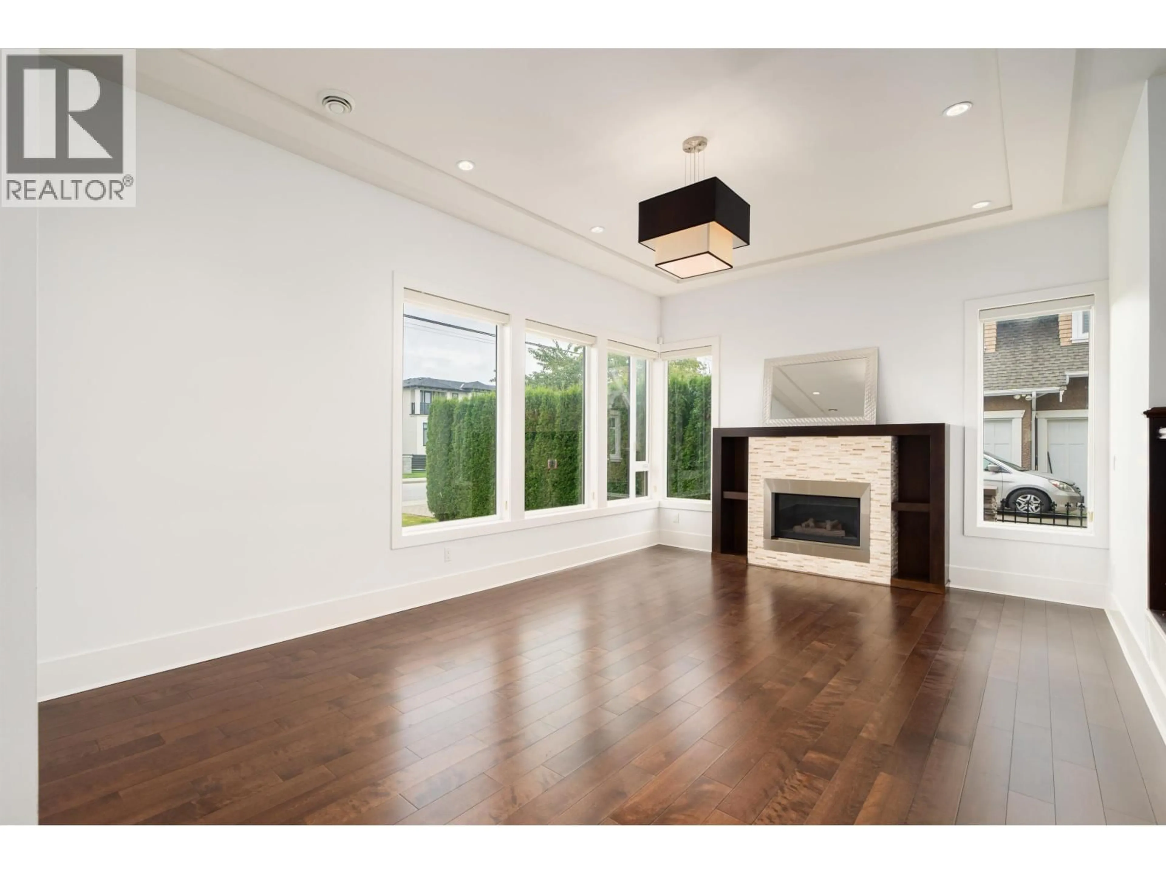 Unknown for 6650 NAPIER STREET, Burnaby British Columbia V5B2C3