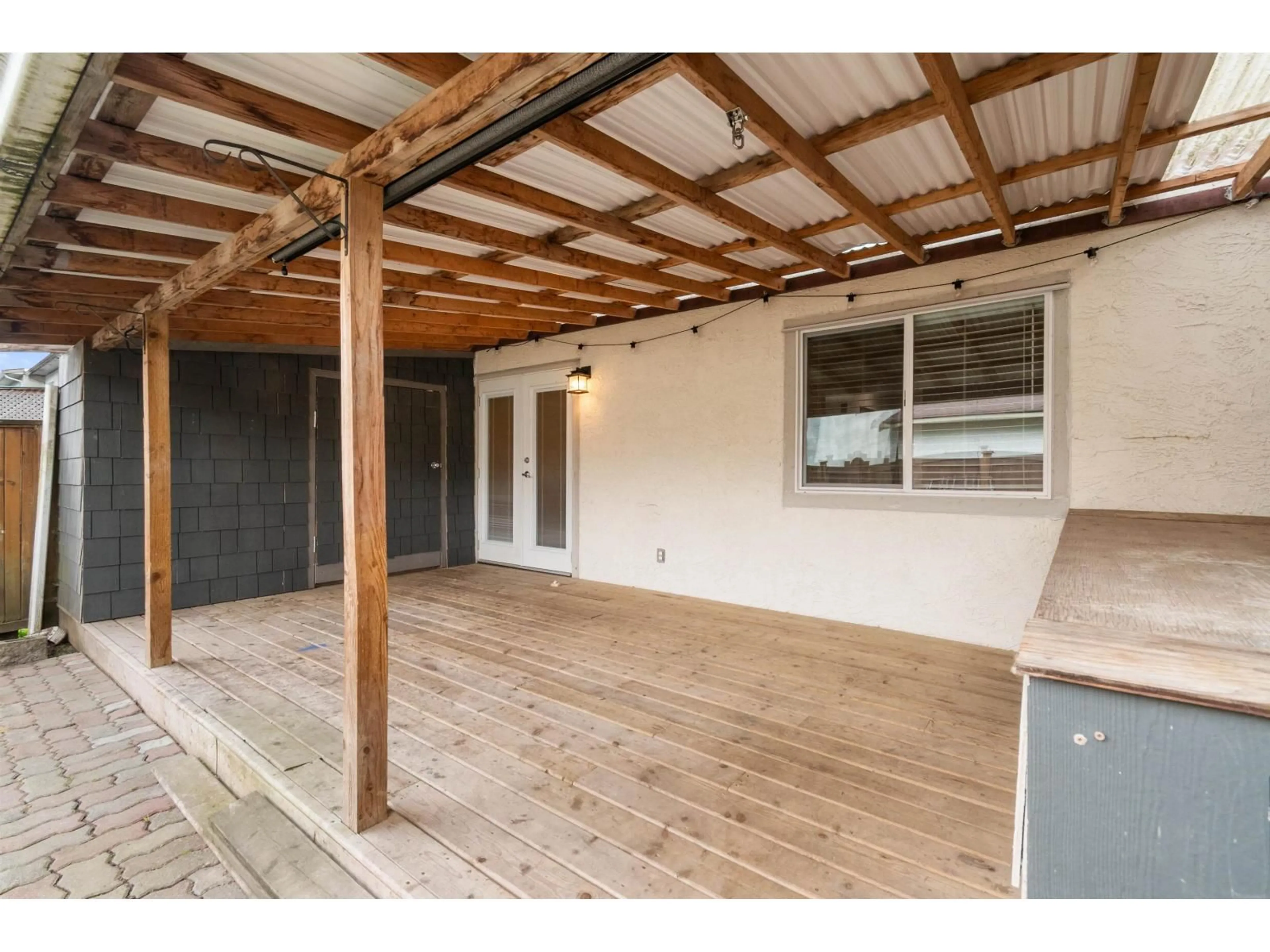 Patio, street for 12 - 9473 HAZEL STREET, Chilliwack British Columbia V2P5M9