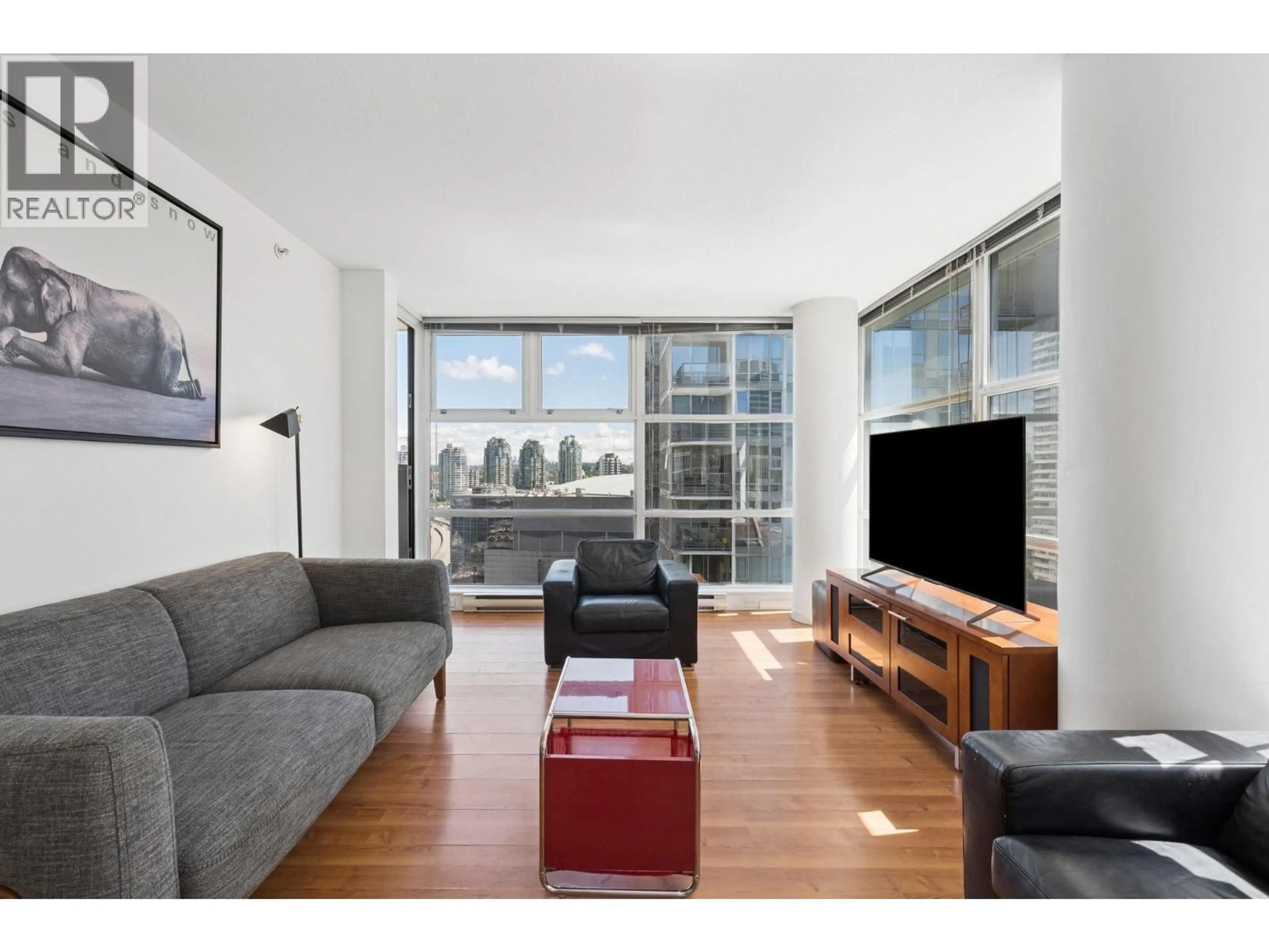 Living room with furniture, unknown for 1001 - 602 CITADEL PARADE, Vancouver British Columbia V6B1X2