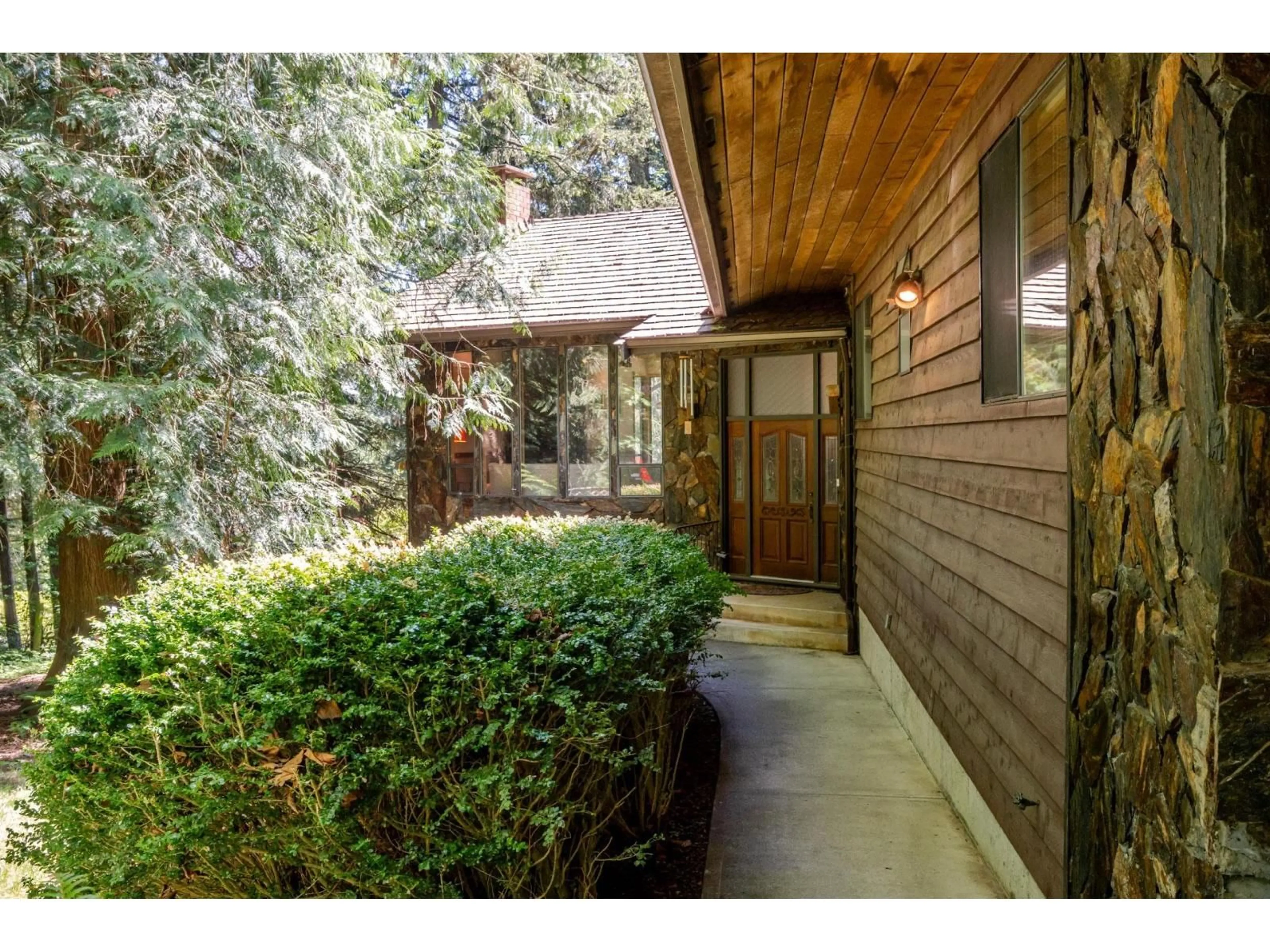 Indoor entryway for 3113 207A STREET, Langley British Columbia V2Z2C5