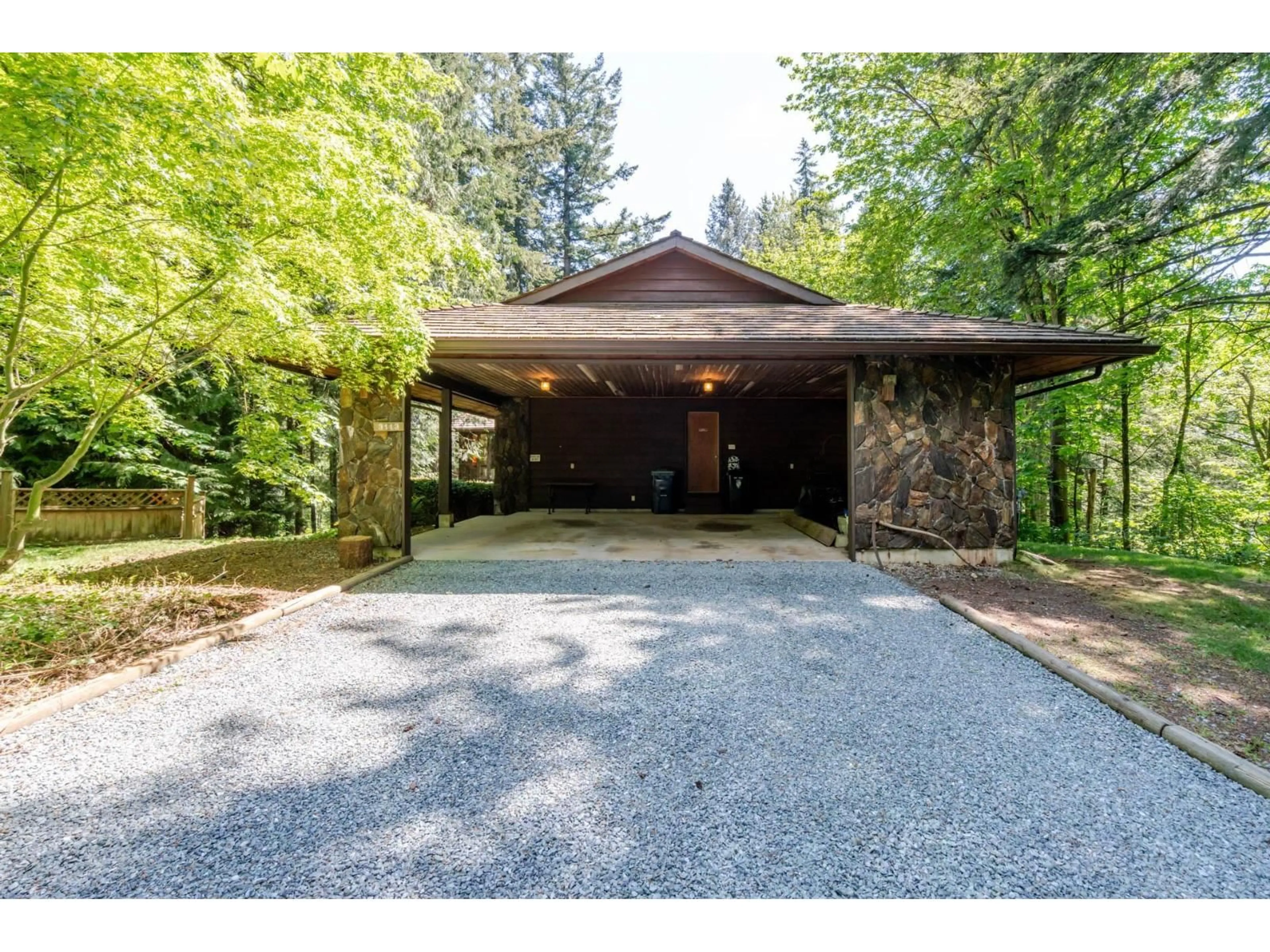 Indoor garage for 3113 207A STREET, Langley British Columbia V2Z2C5
