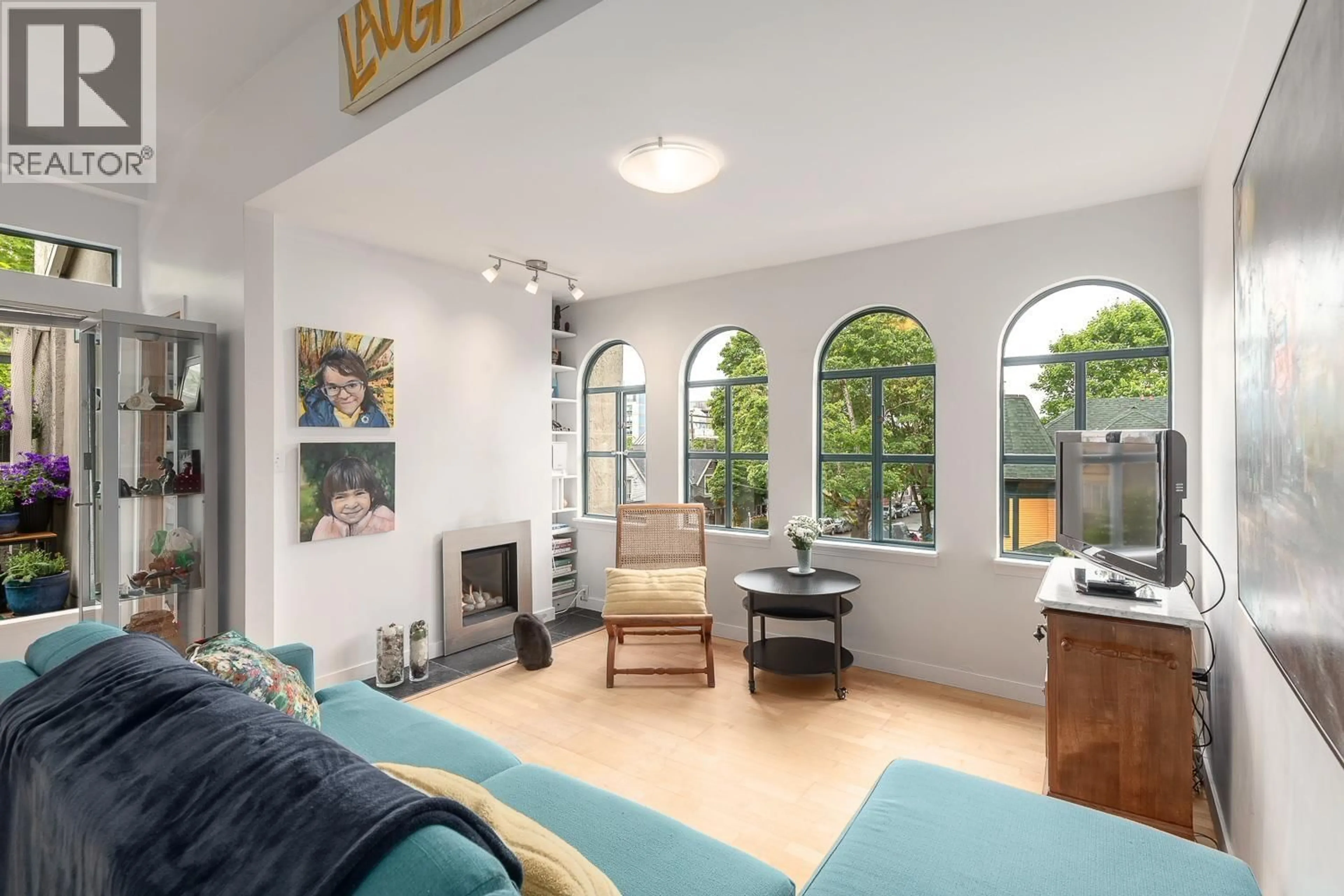 Living room with furniture, unknown for 301 - 700 PENDER STREET, Vancouver British Columbia V6A1V7