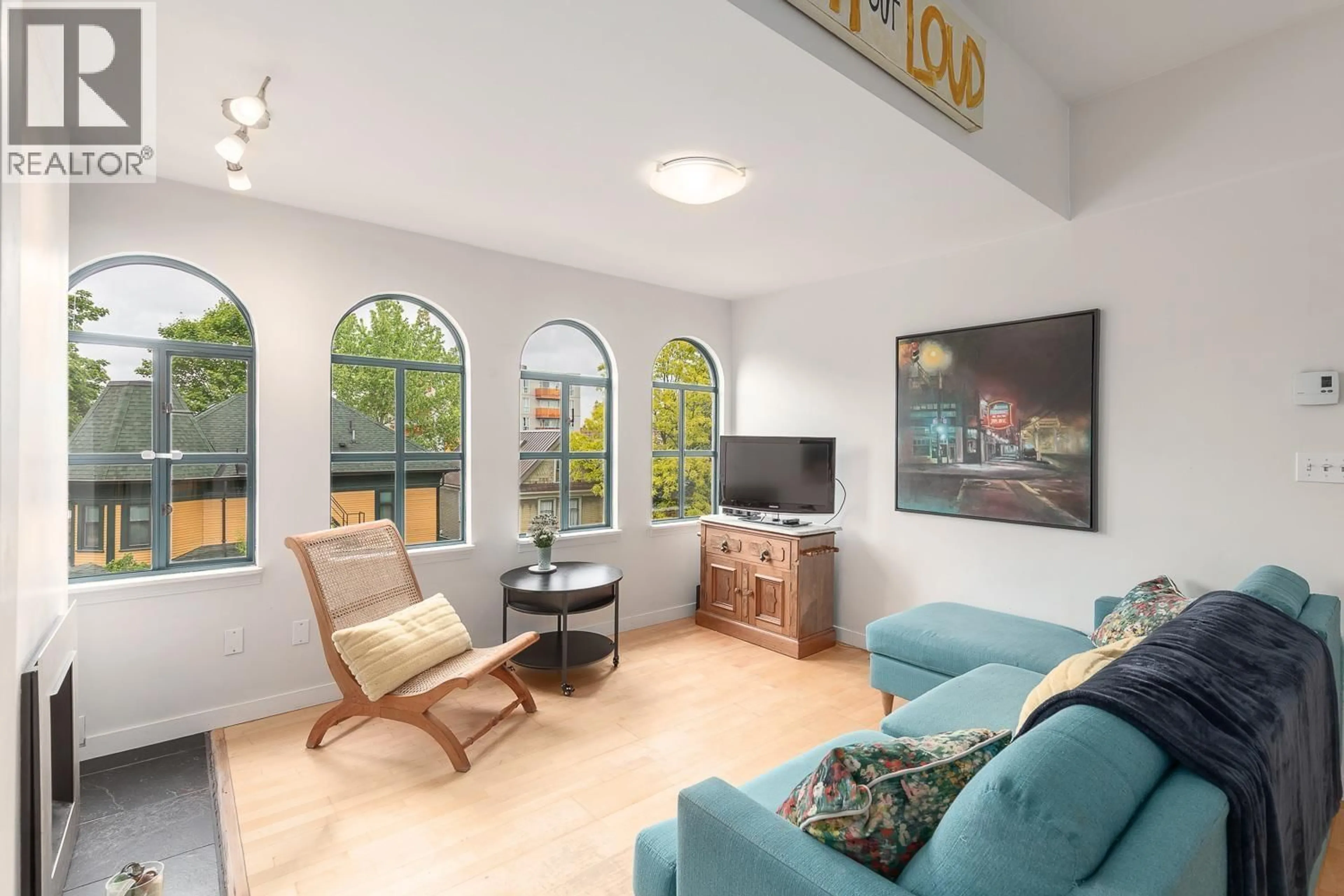 Living room with furniture, unknown for 301 - 700 PENDER STREET, Vancouver British Columbia V6A1V7