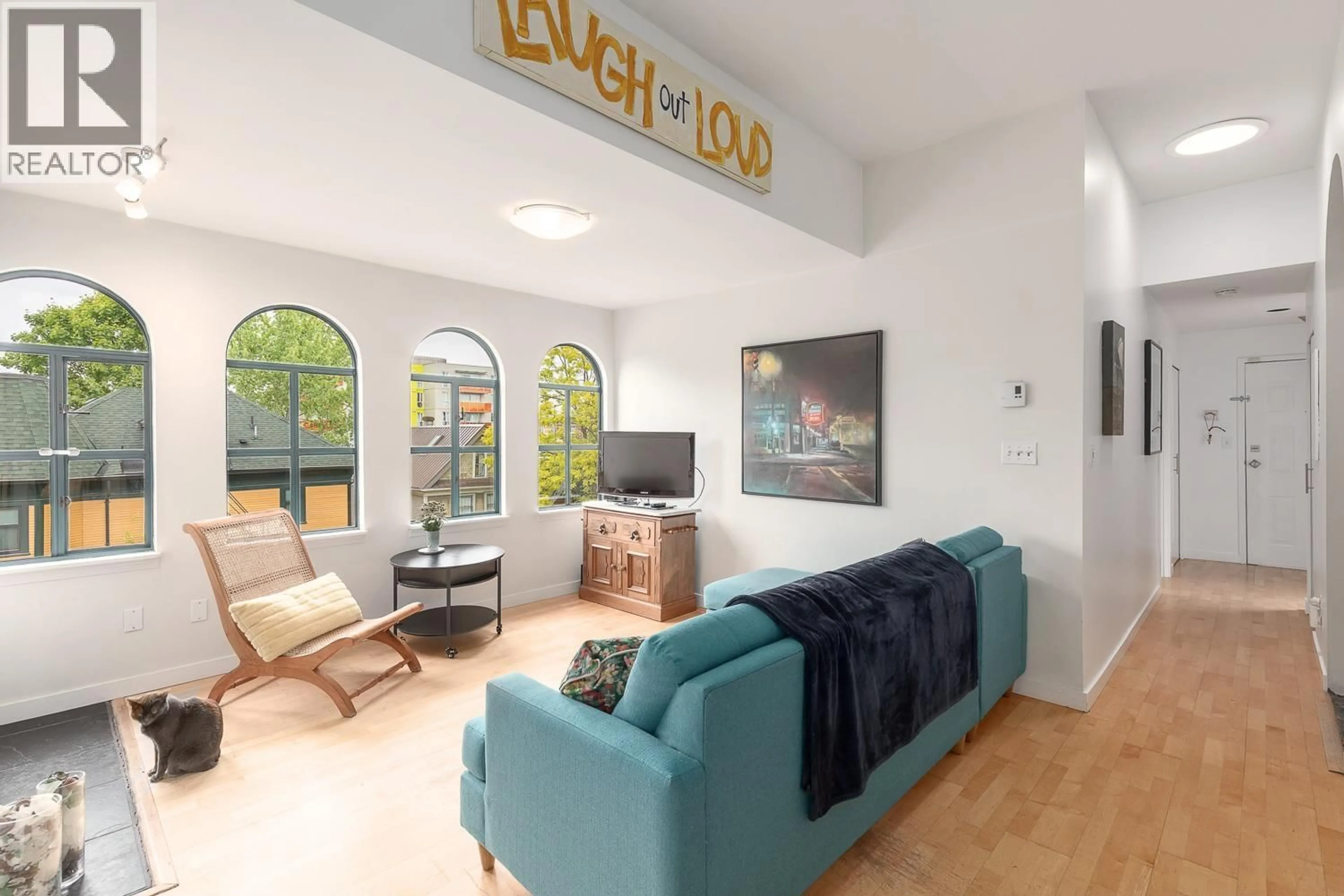 Living room with furniture, unknown for 301 - 700 PENDER STREET, Vancouver British Columbia V6A1V7