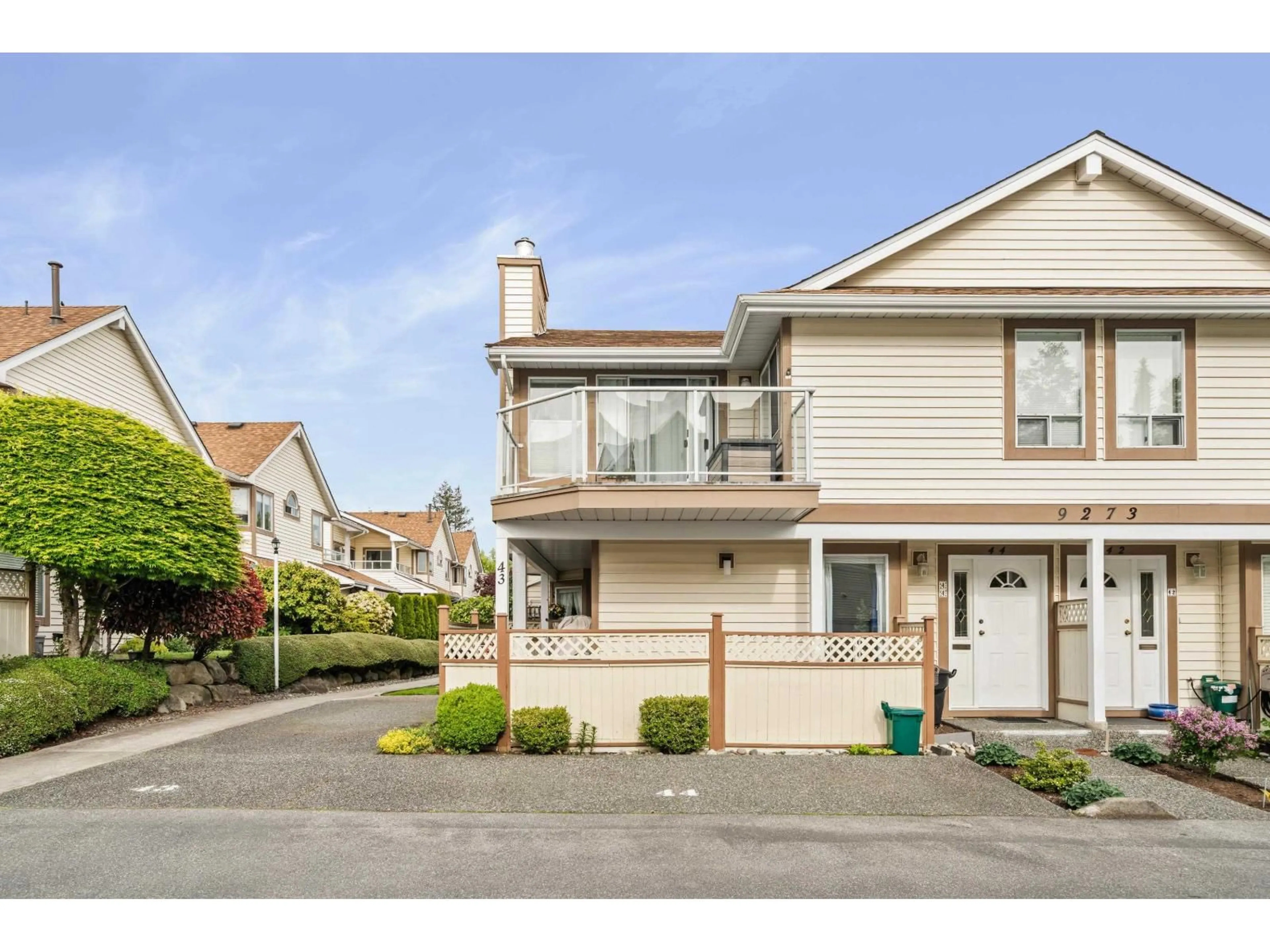 Unknown for 43 - 9273 122ND STREET, Surrey British Columbia V3V7R5