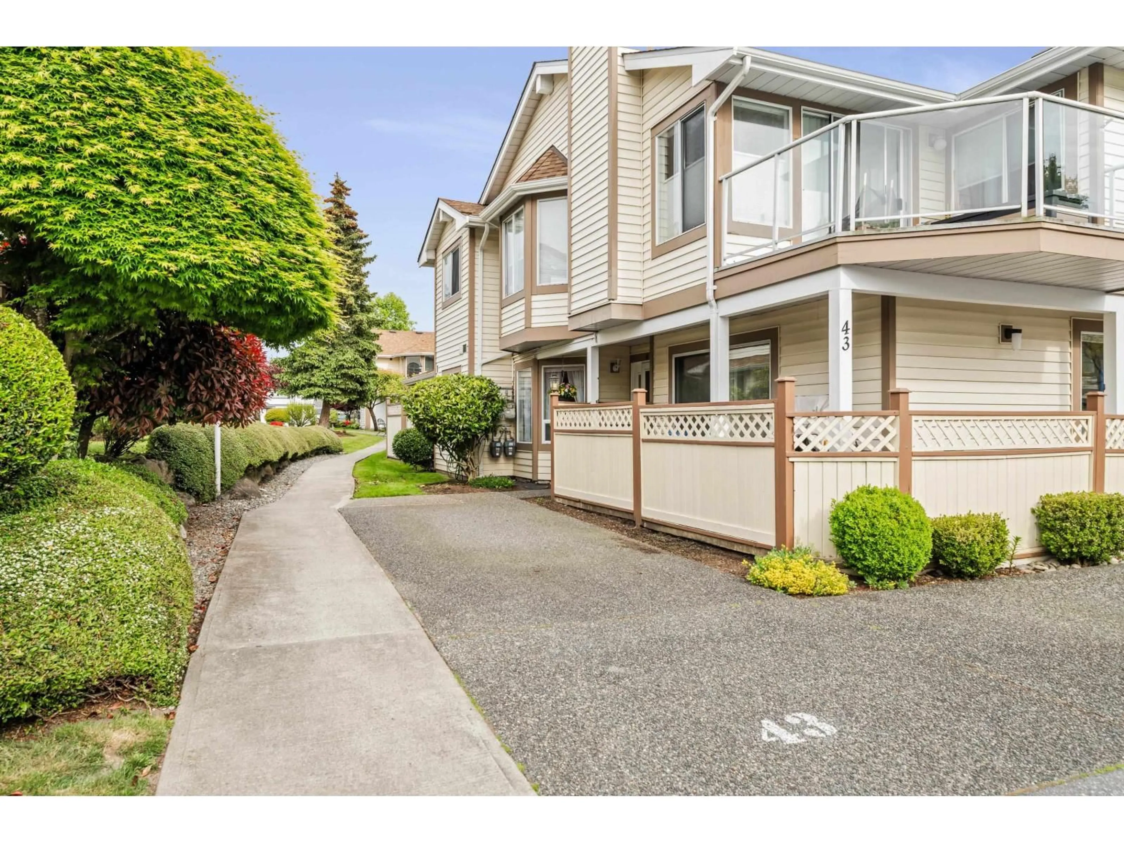 Unknown for 43 - 9273 122ND STREET, Surrey British Columbia V3V7R5
