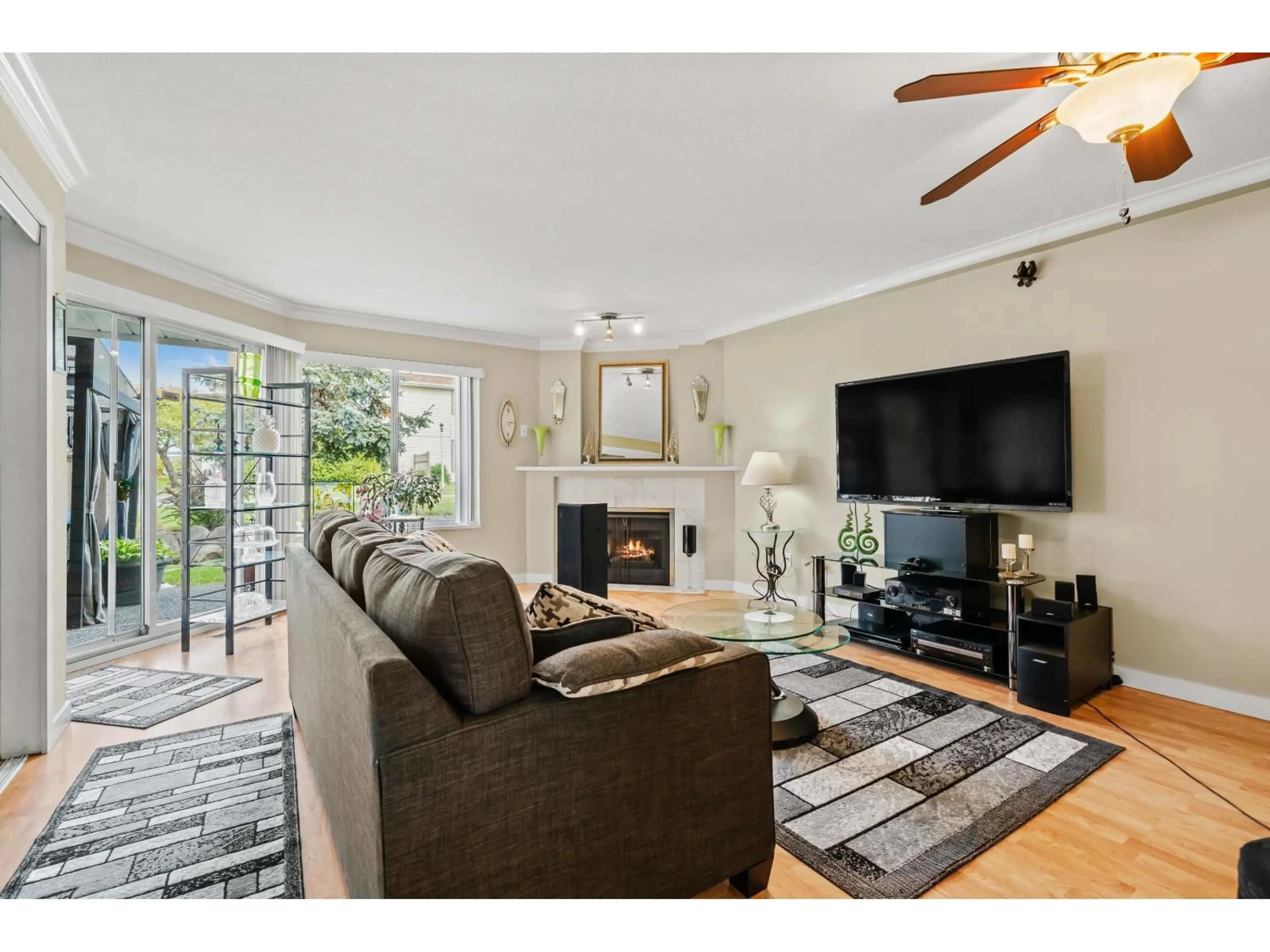 Living room with furniture, unknown for 43 - 9273 122ND STREET, Surrey British Columbia V3V7R5