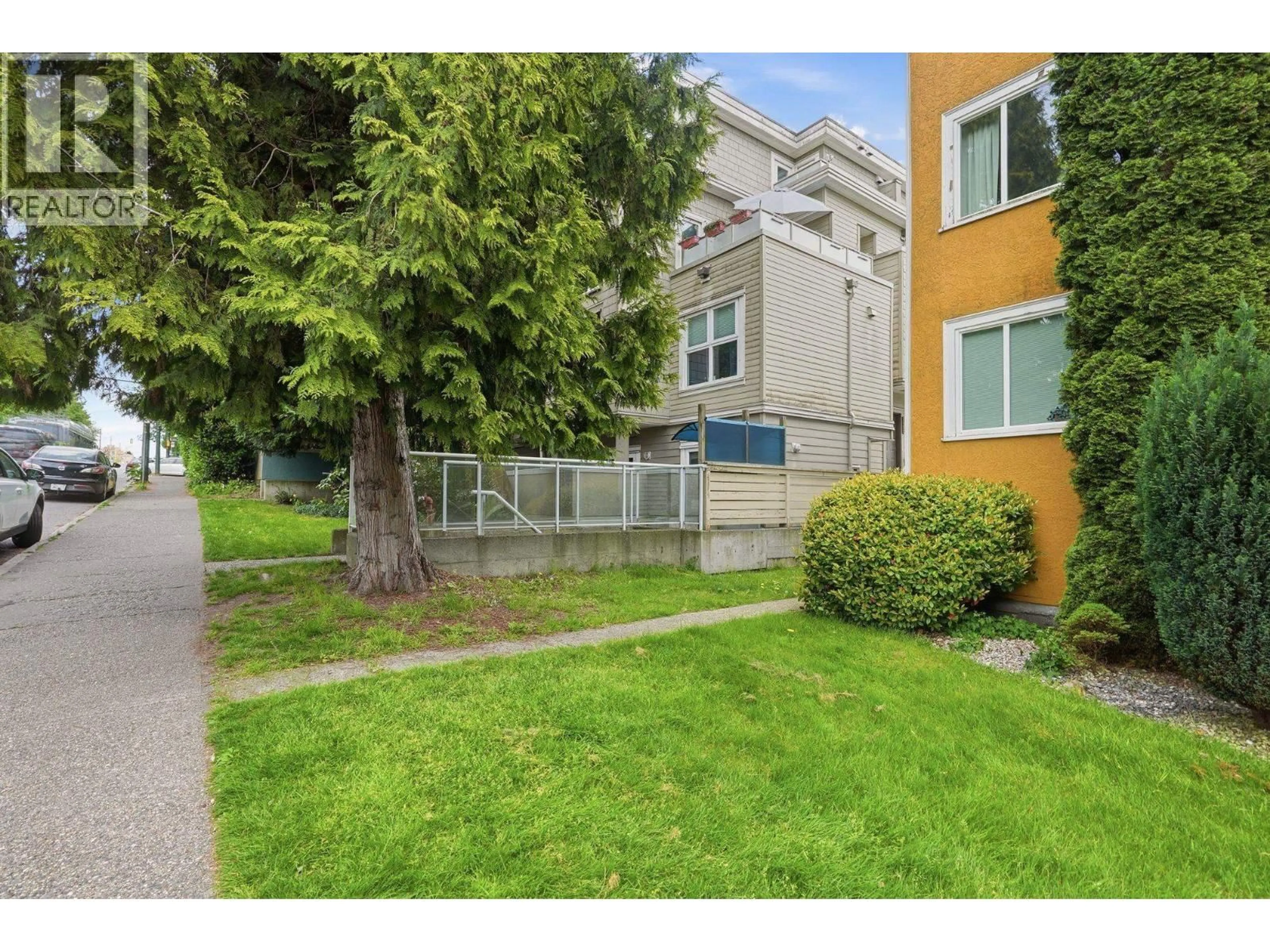 Unknown for 2510 4TH AVENUE, Vancouver British Columbia V6K1P6