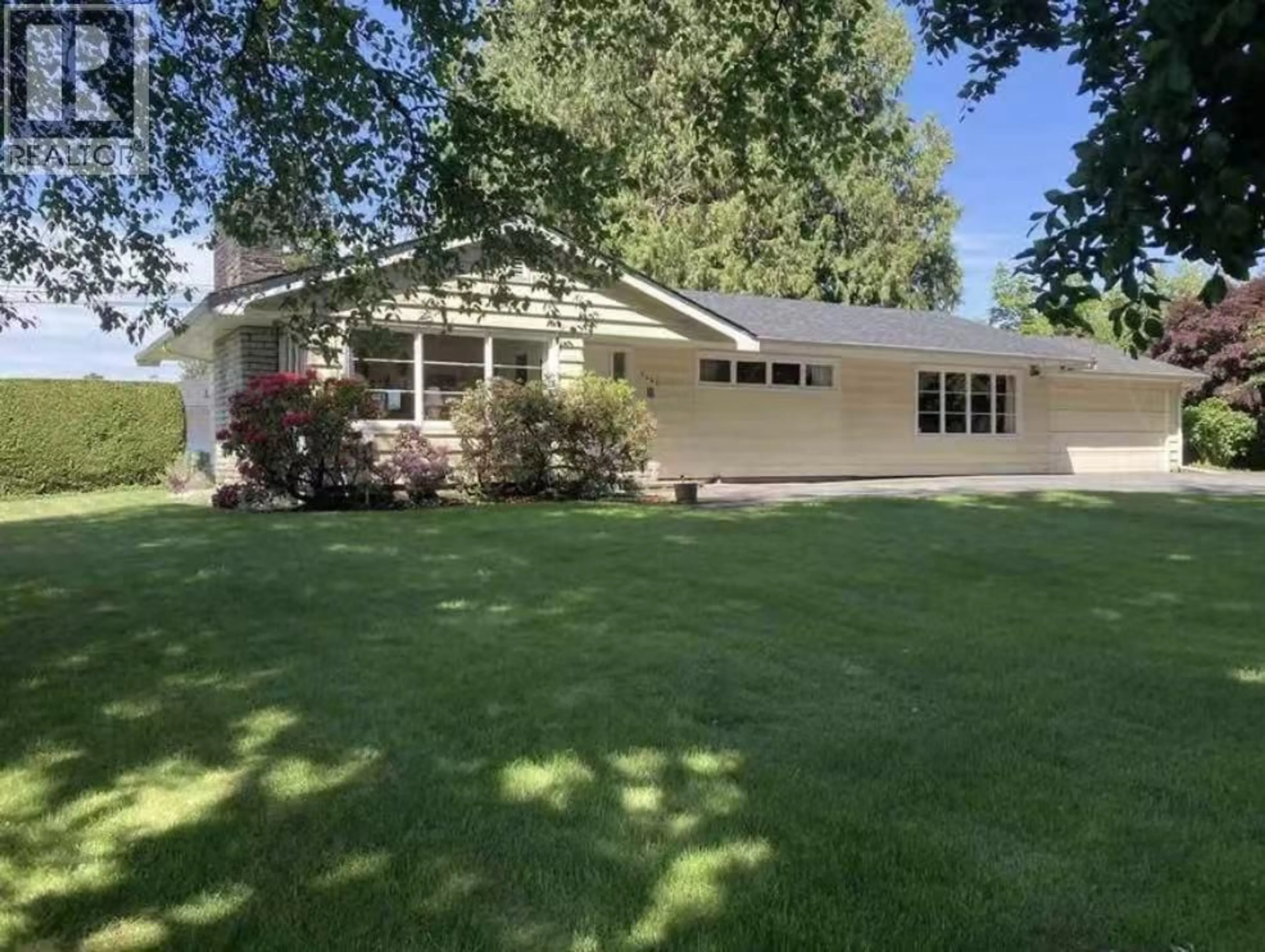 Unknown for 7441 MCKAY AVENUE, Burnaby British Columbia V5J3S9