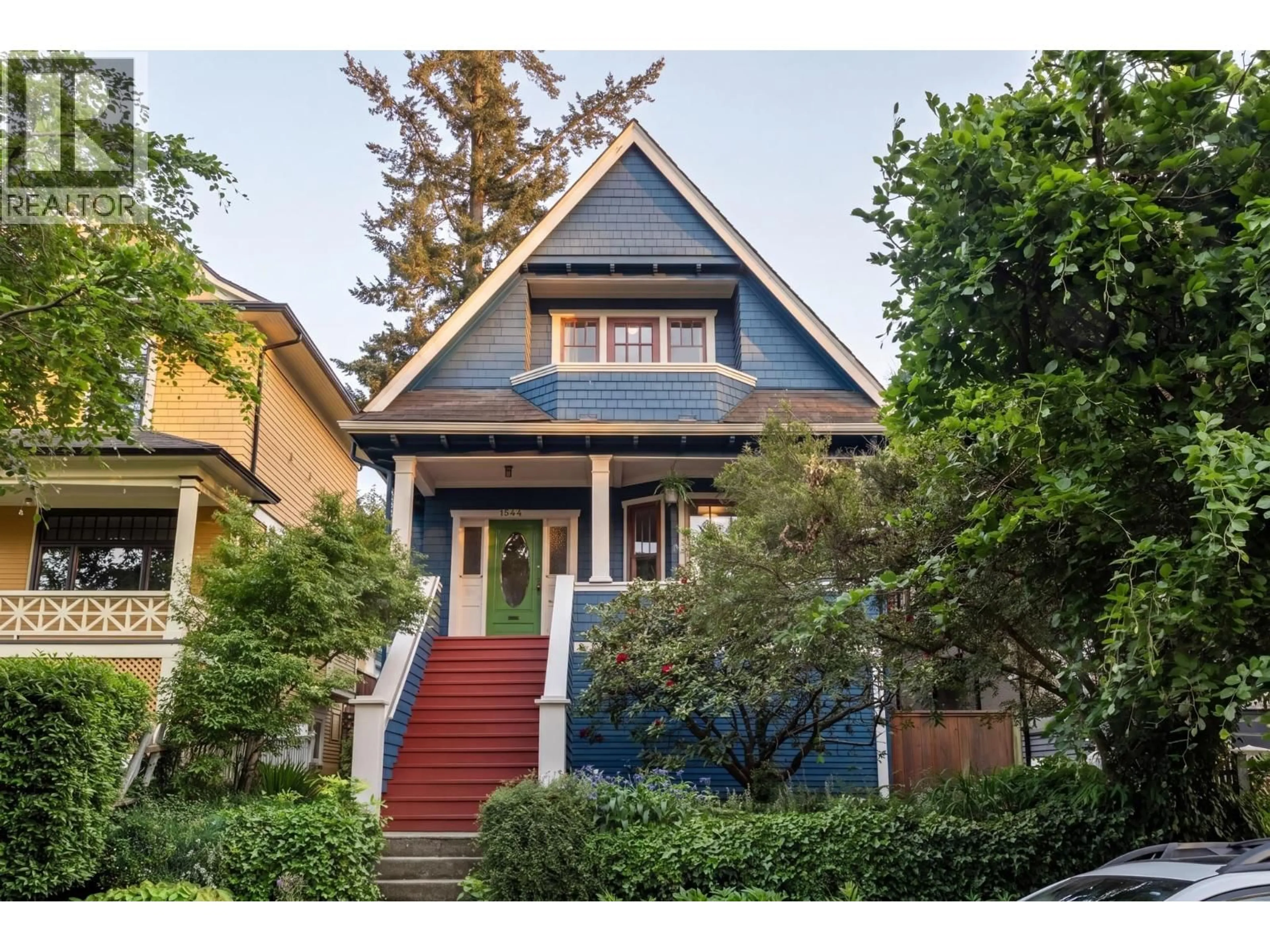 Home with vinyl exterior material, street for 1544 13TH AVENUE, Vancouver British Columbia V5N2B8