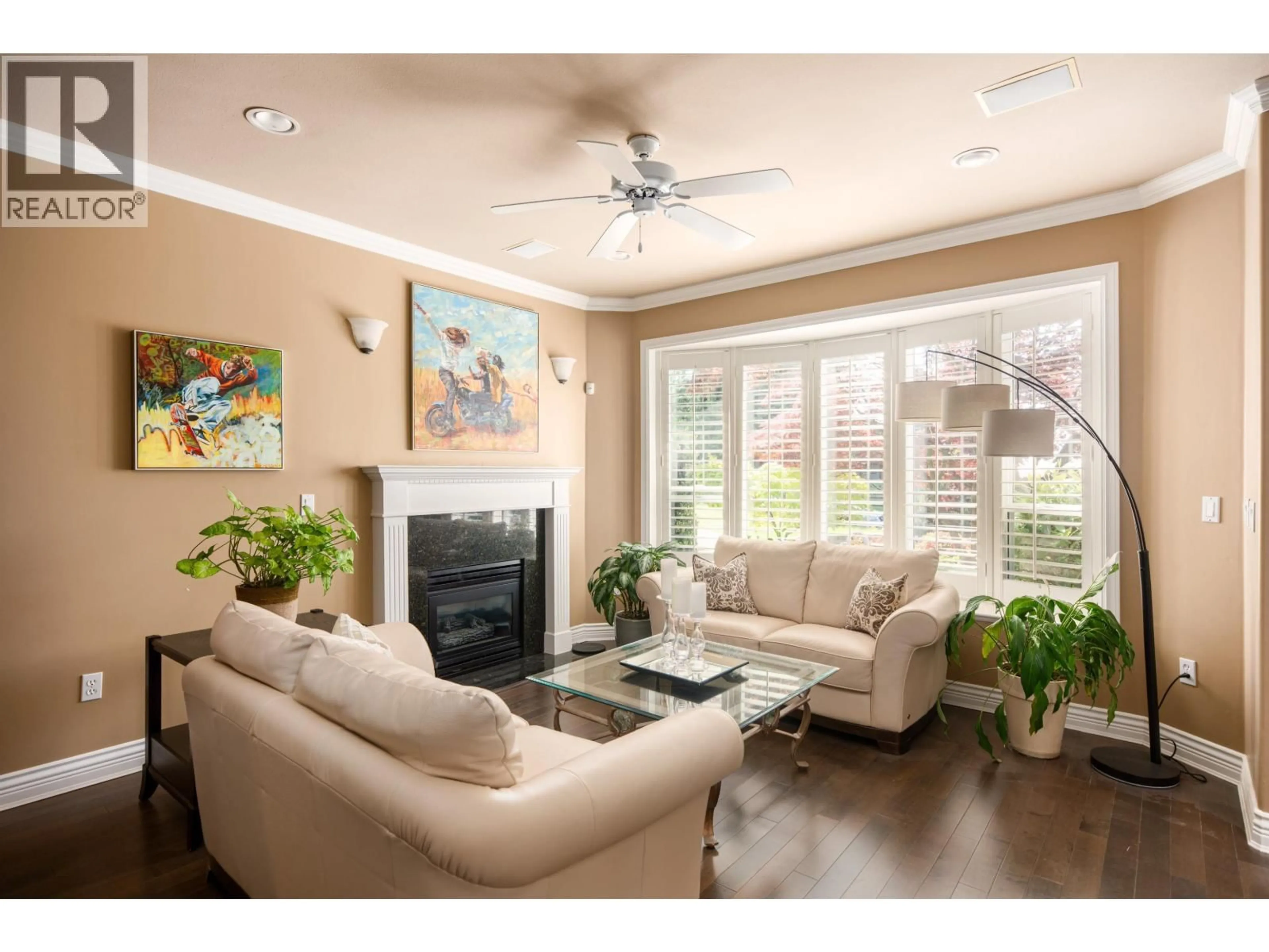 Living room with furniture, unknown for 228 KINGS ROAD, North Vancouver British Columbia V7N2L9