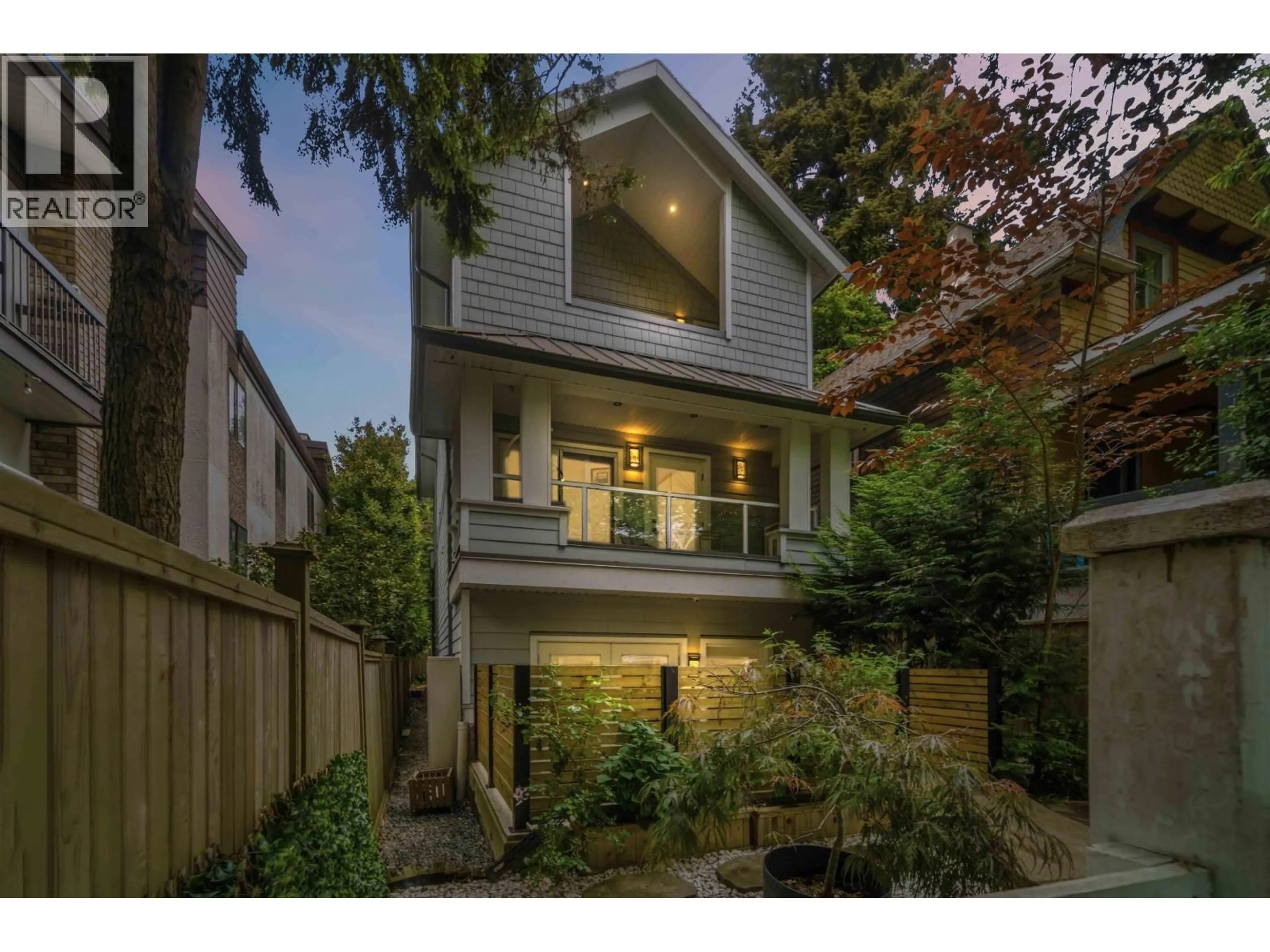 Unknown for 1533 5TH AVENUE, Vancouver British Columbia V5N1L6