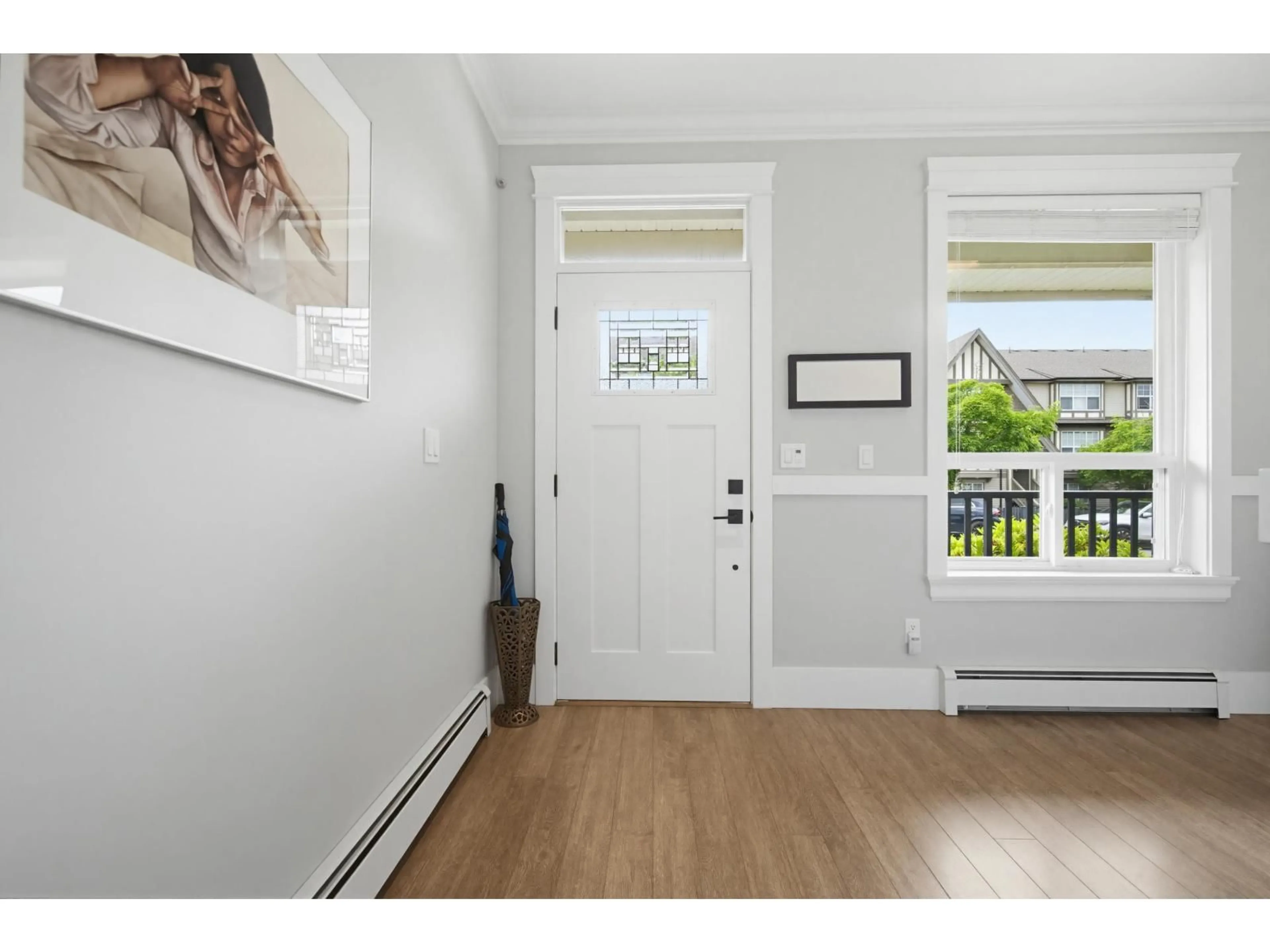 Indoor entryway for 8090 209 STREET, Langley British Columbia V2Y0R2