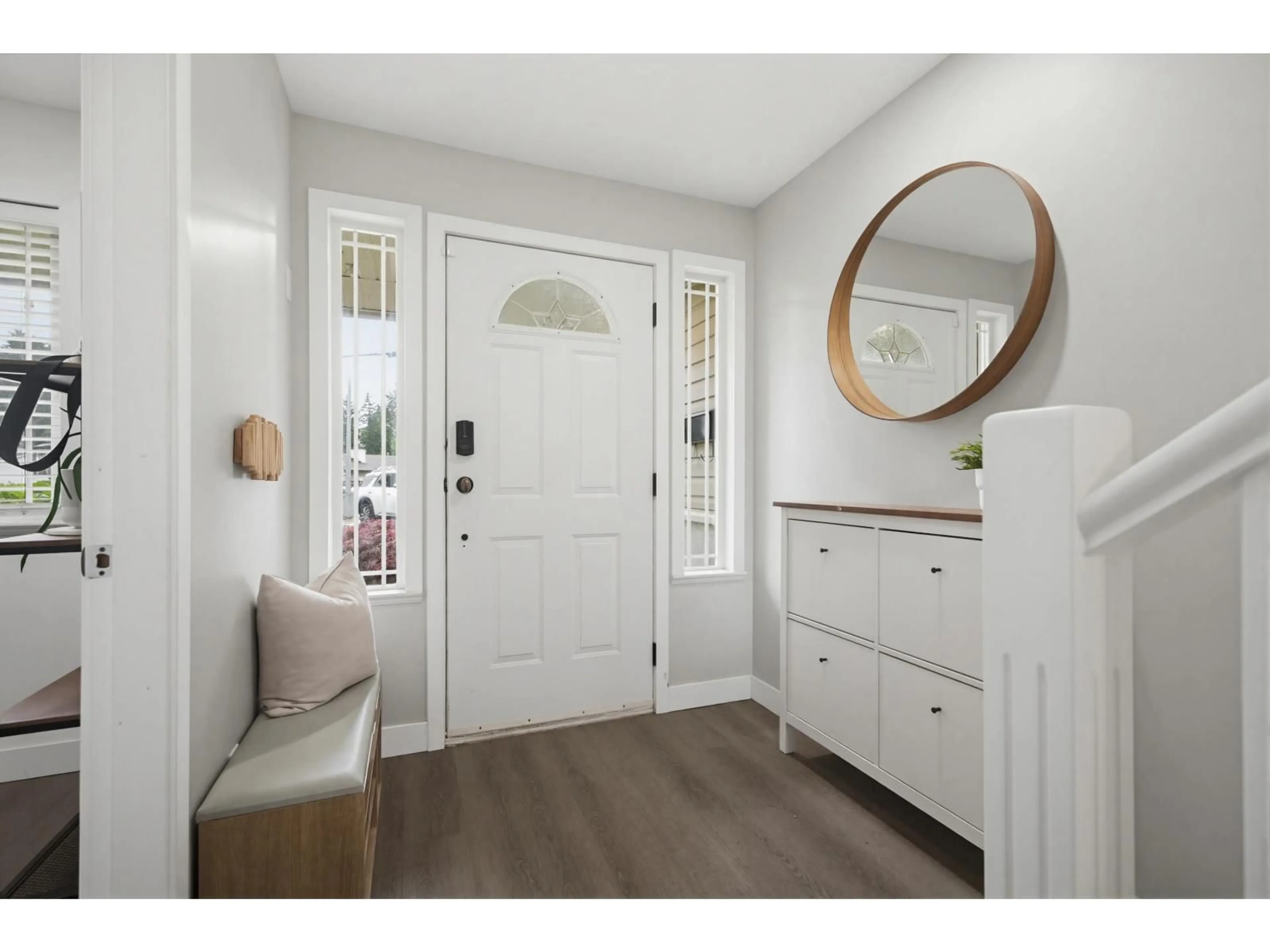 Indoor entryway for 3283 273 STREET, Langley British Columbia V4W3H9