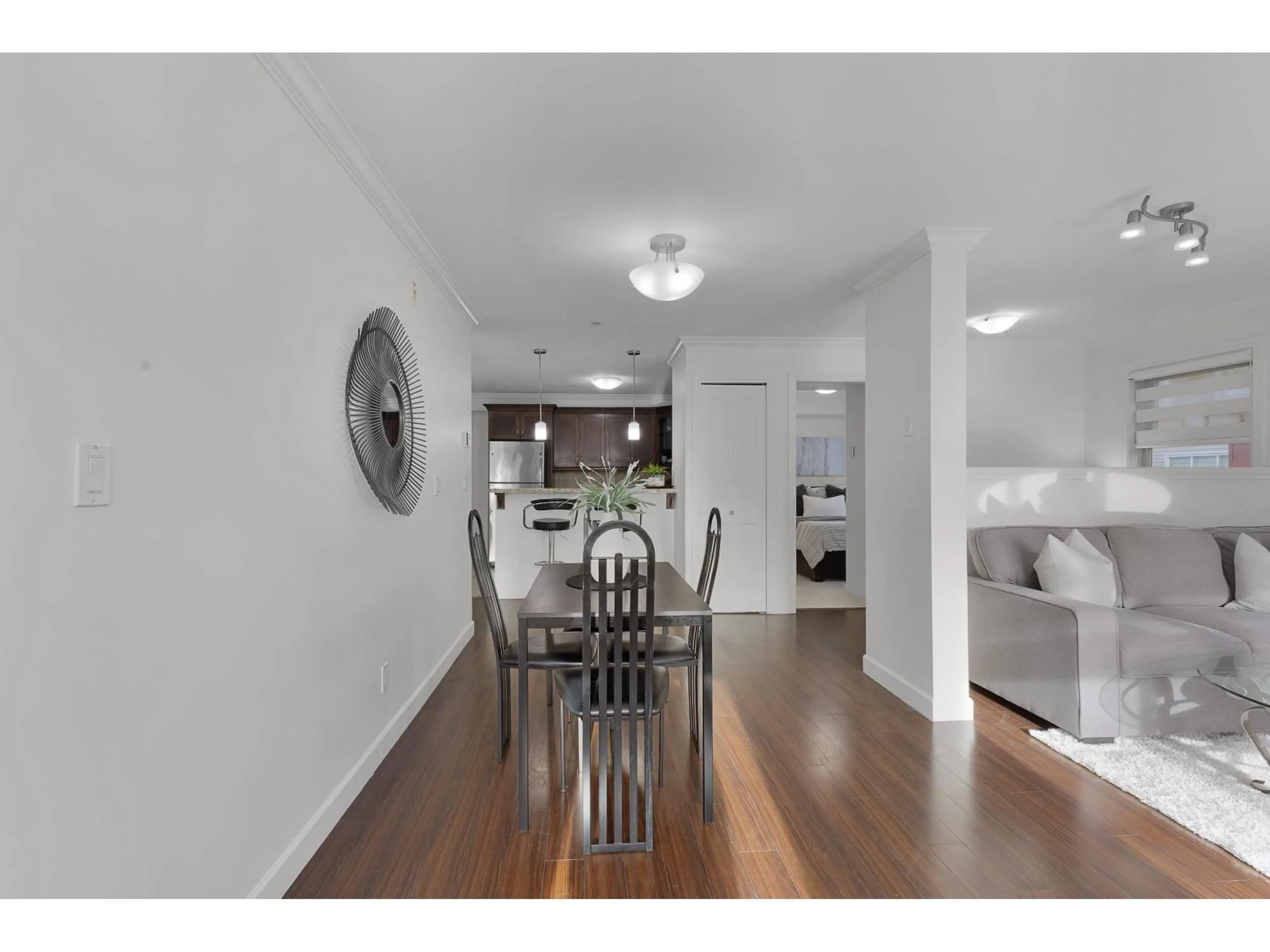 Dining room, wood/laminate floor for 202 - 8084 120A STREET, Surrey British Columbia V3W1V2