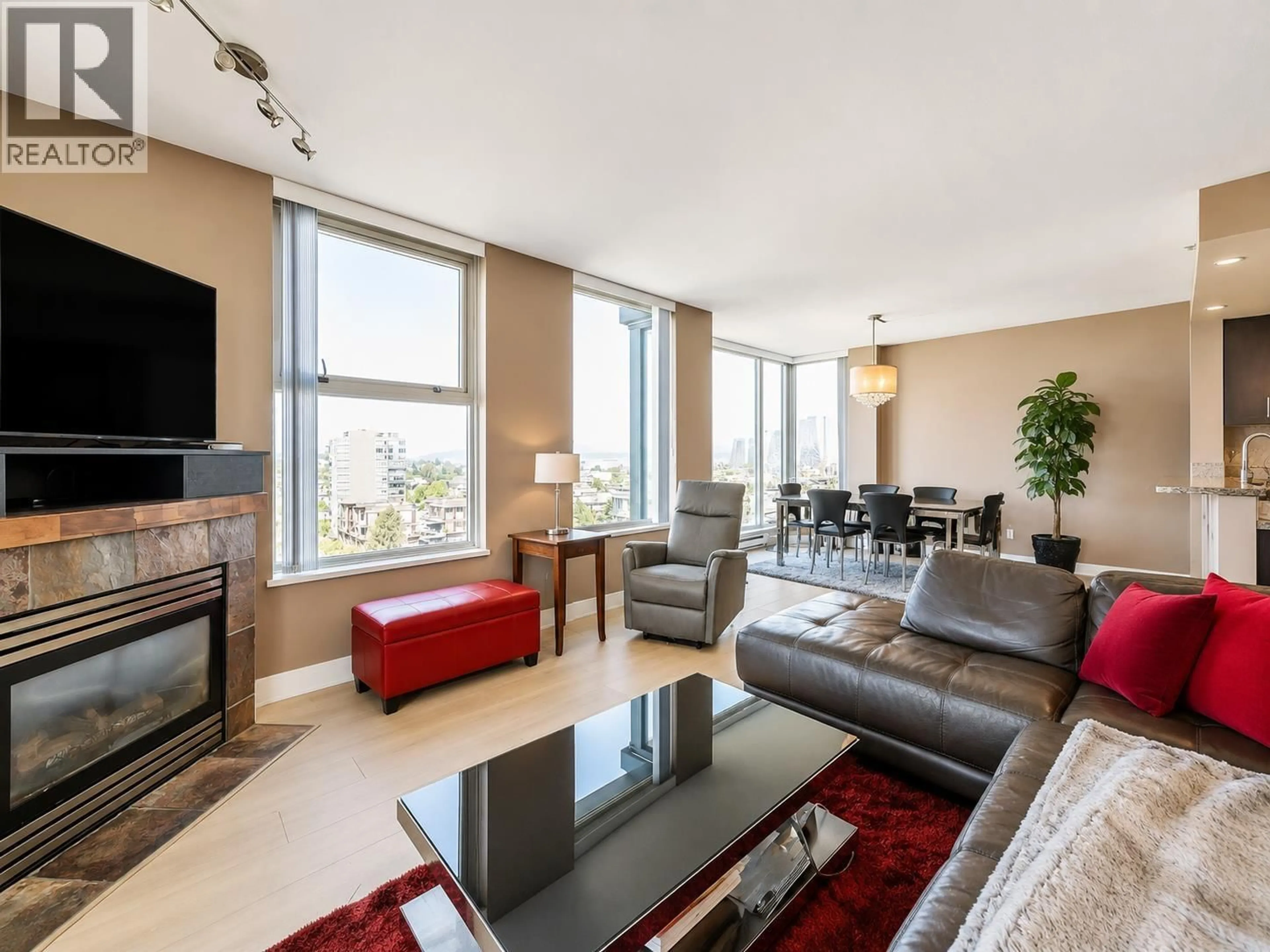 Living room with furniture, unknown for 1301 - 1428 6TH AVENUE, Vancouver British Columbia V6H4H4