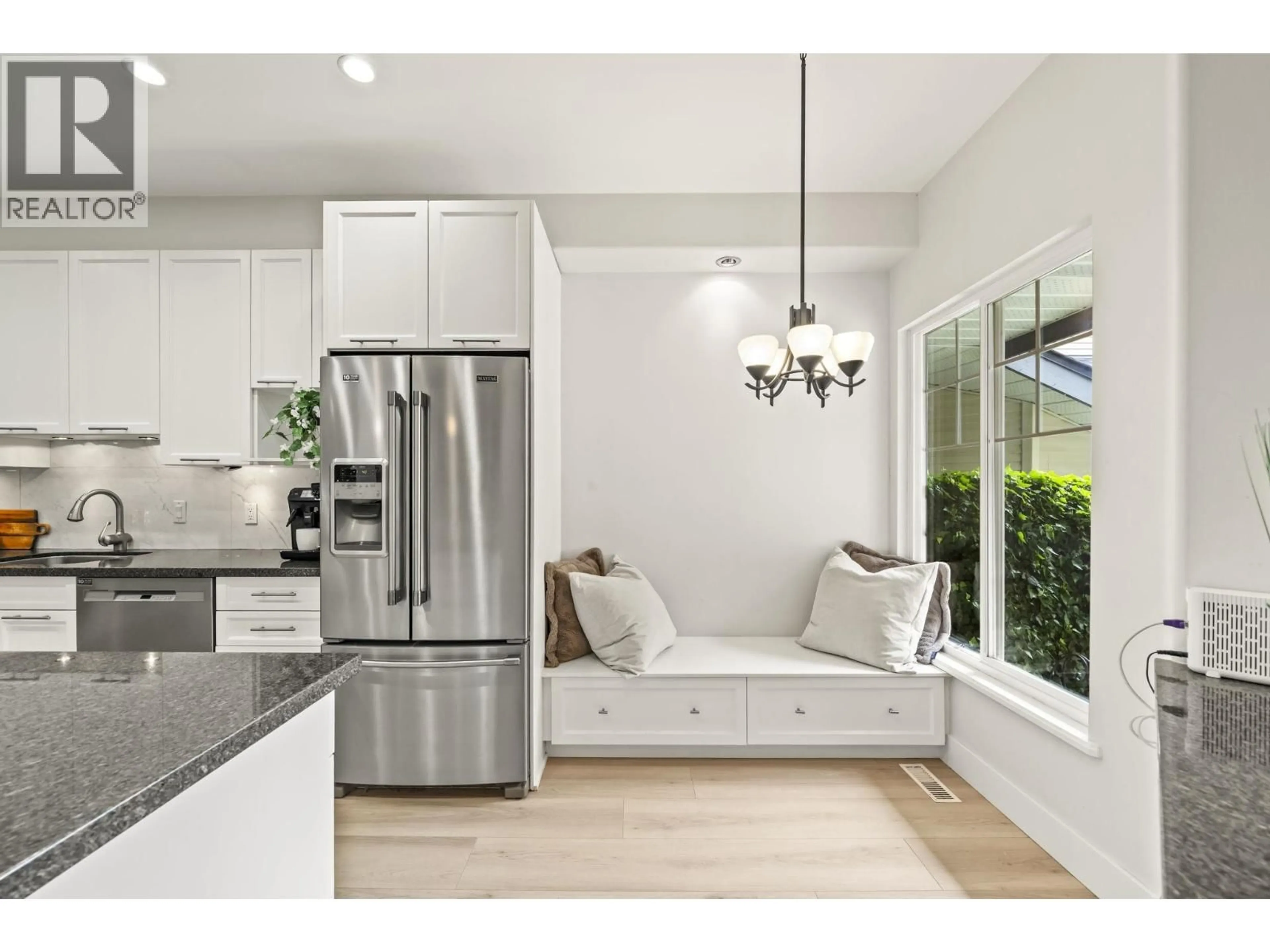 Open concept kitchen, ceramic/tile floor for 12 - 1765 PADDOCK DRIVE, Coquitlam British Columbia V3E3J1