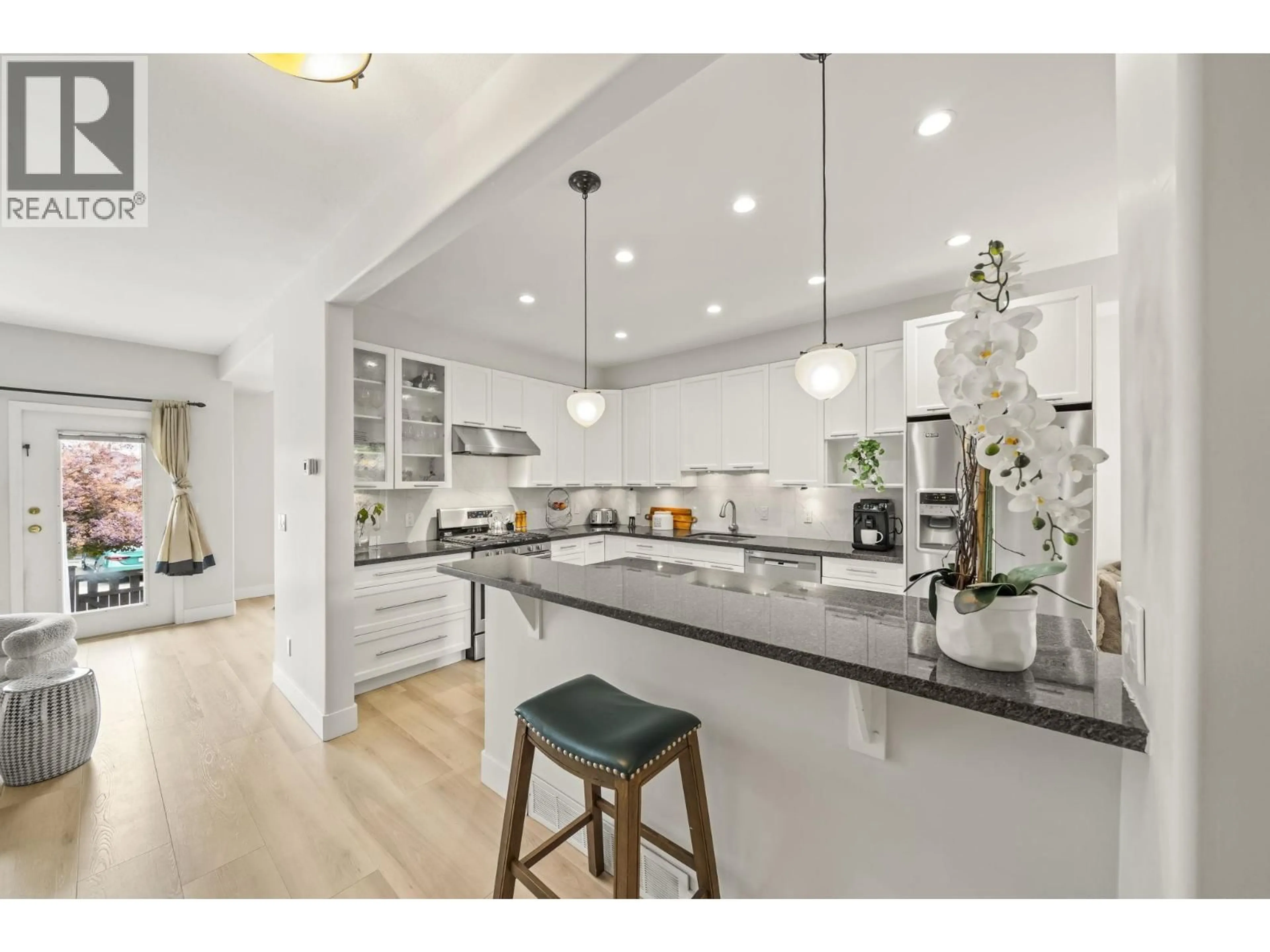Open concept kitchen, ceramic/tile floor for 12 - 1765 PADDOCK DRIVE, Coquitlam British Columbia V3E3J1