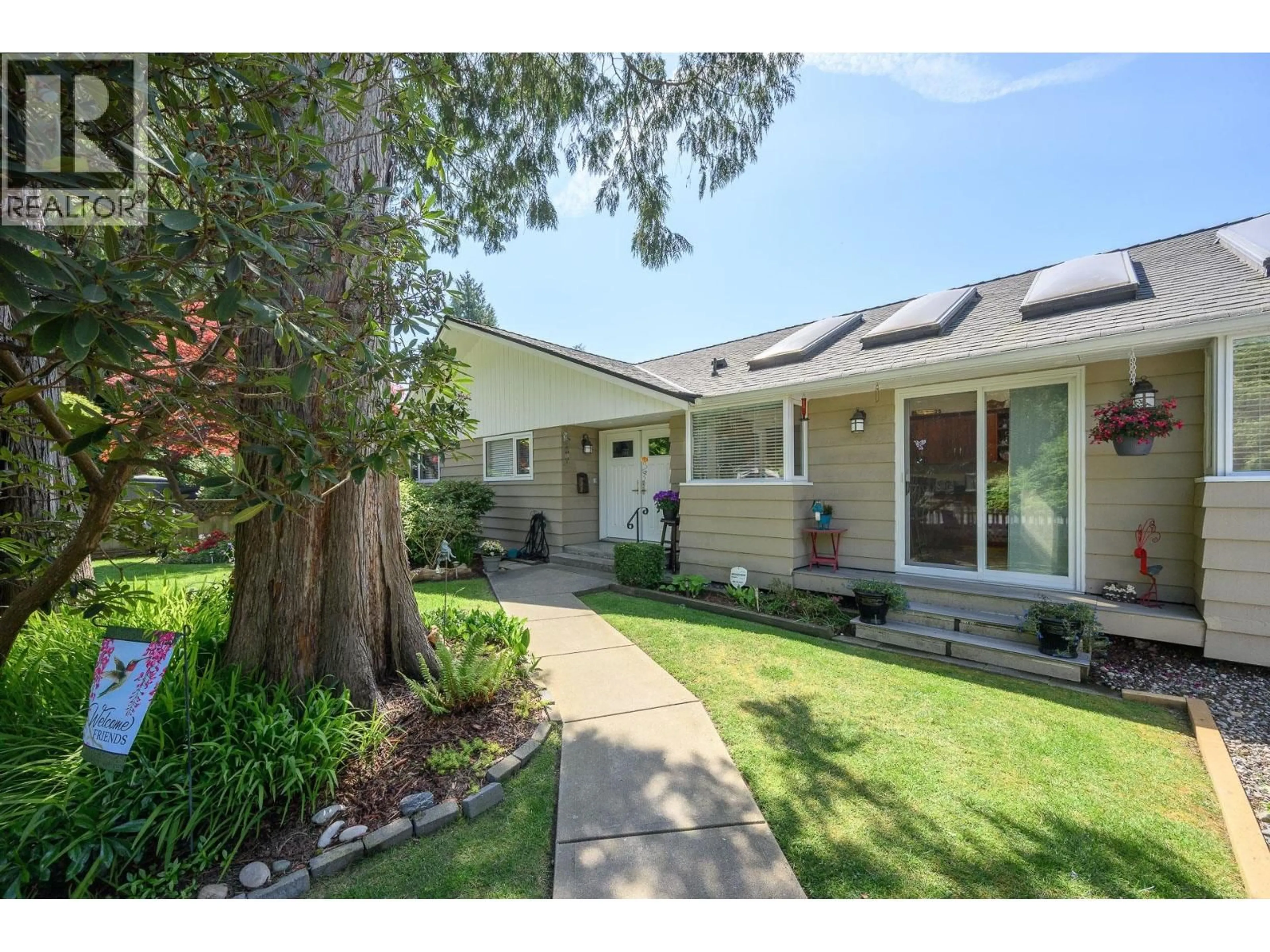 Unknown for 957 56A STREET, Delta British Columbia V4L1Y6