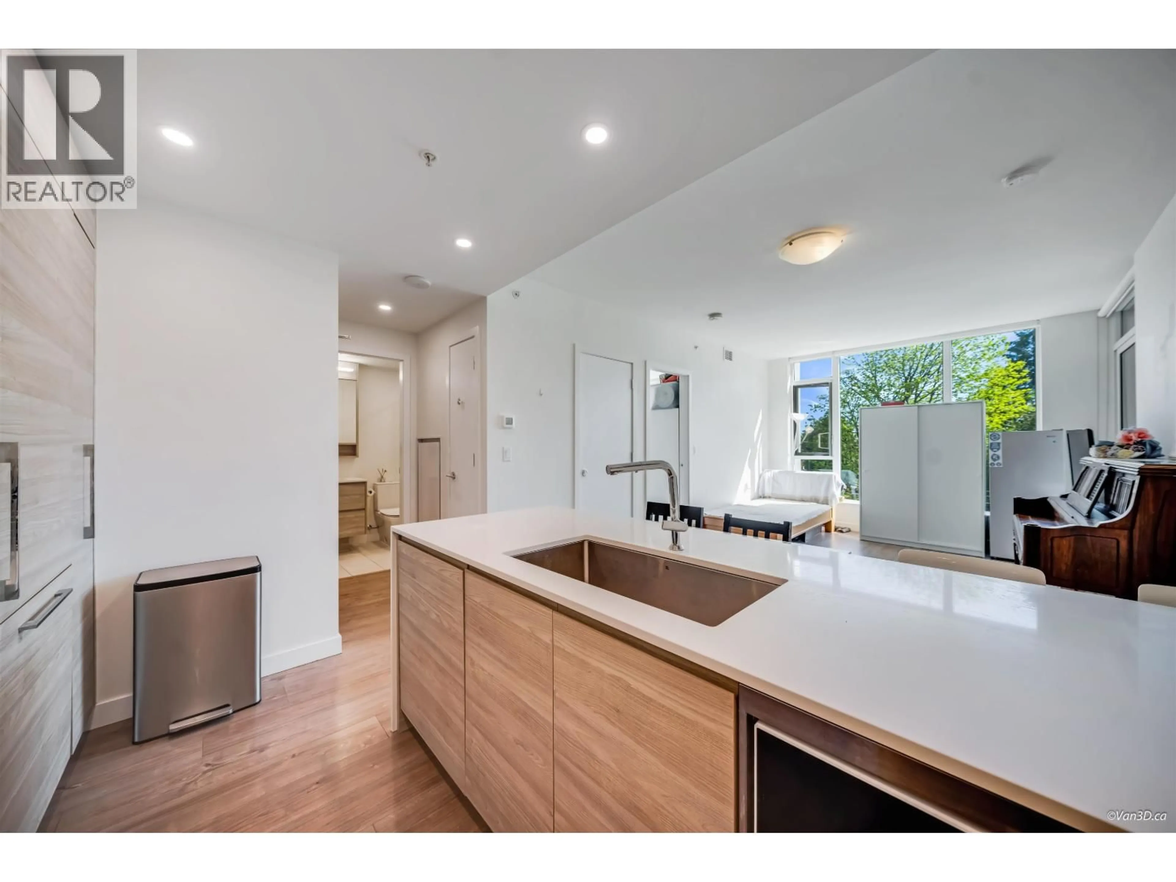 Open concept kitchen, unknown for 205 - 585 AUSTIN AVENUE, Coquitlam British Columbia V3K0G6