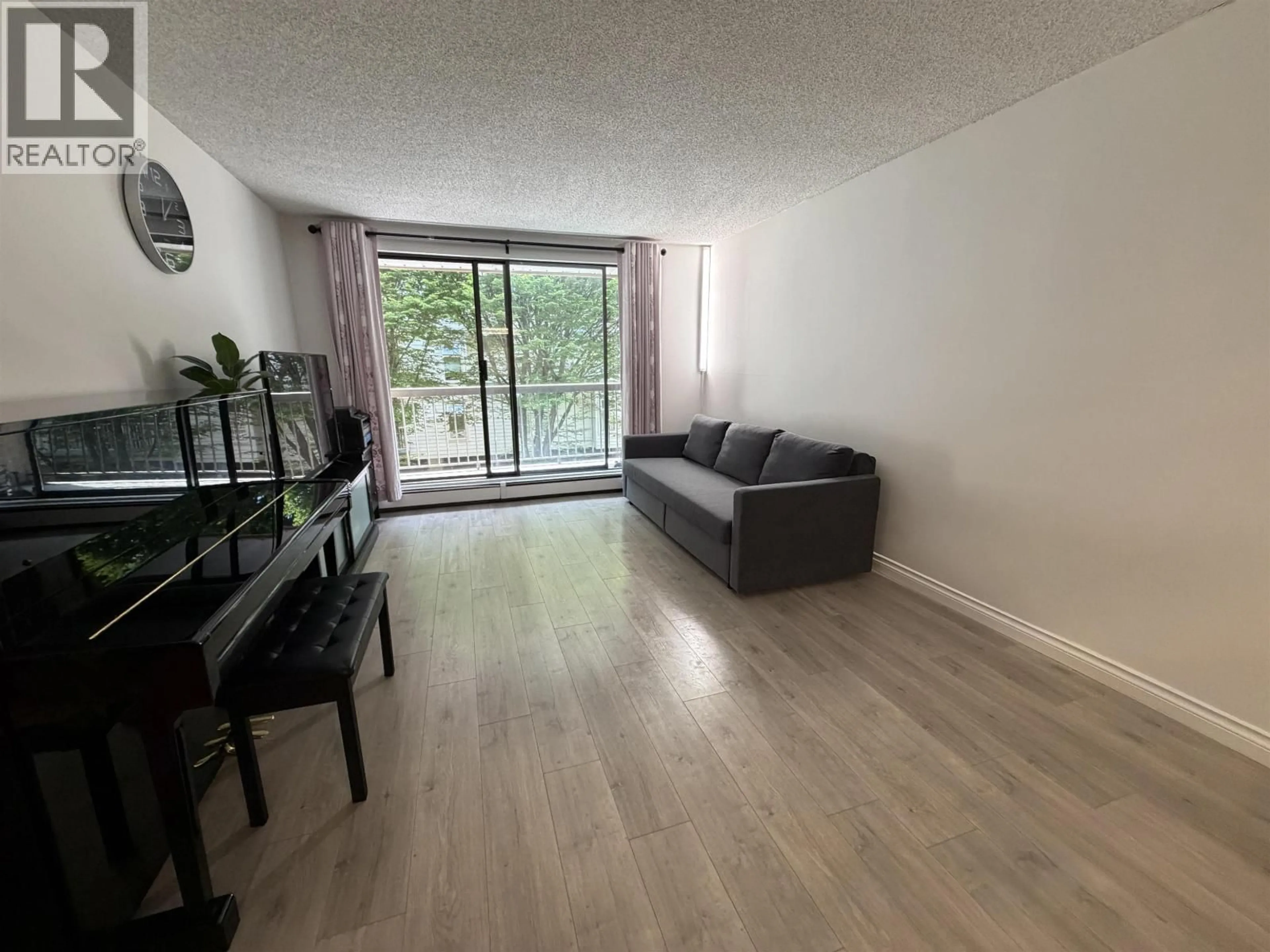 A pic of a room for 233 - 8460 LANSDOWNE ROAD, Richmond British Columbia V6X3G8