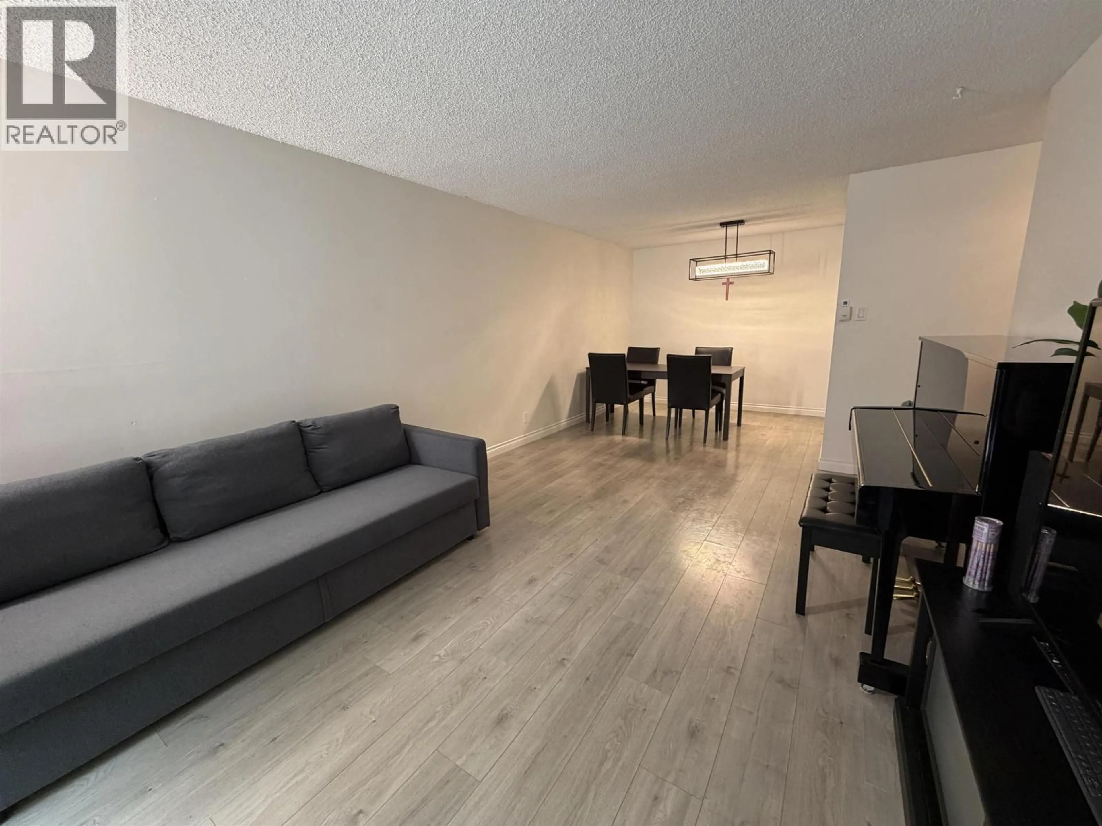 A pic of a room for 233 - 8460 LANSDOWNE ROAD, Richmond British Columbia V6X3G8