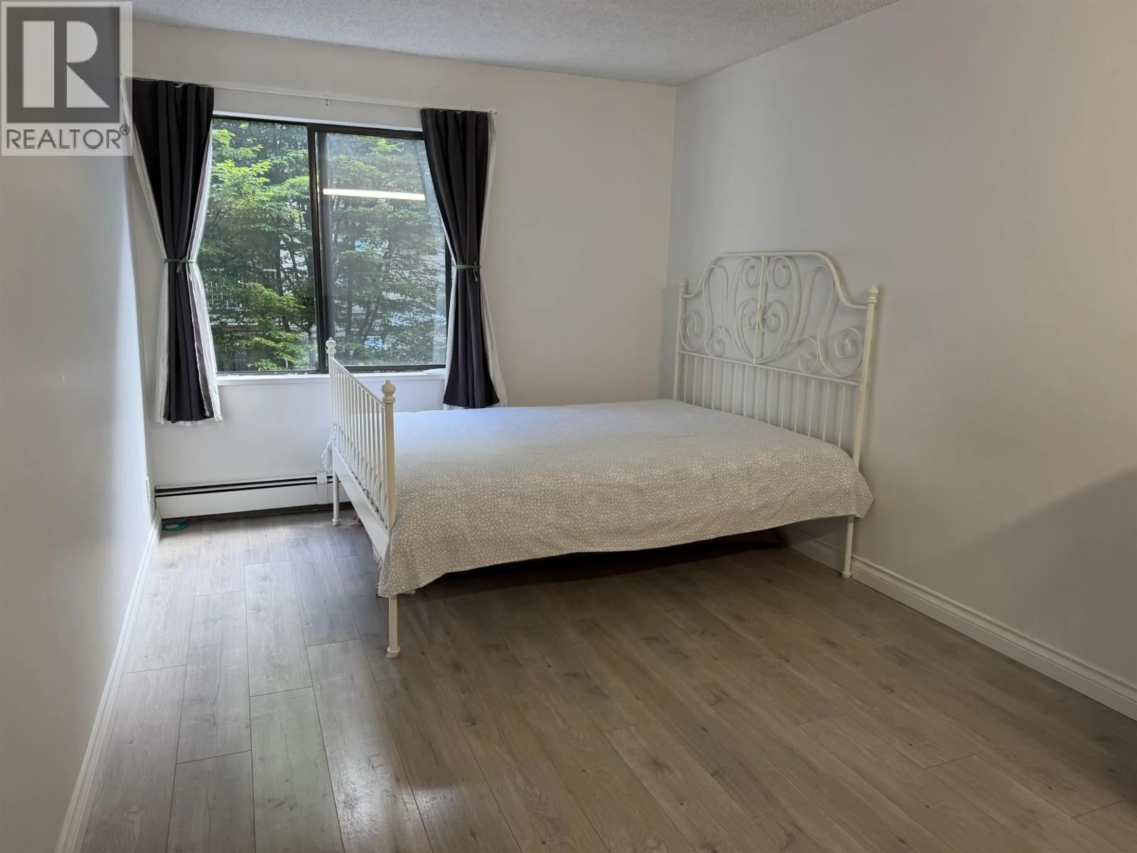 A pic of a room for 233 - 8460 LANSDOWNE ROAD, Richmond British Columbia V6X3G8