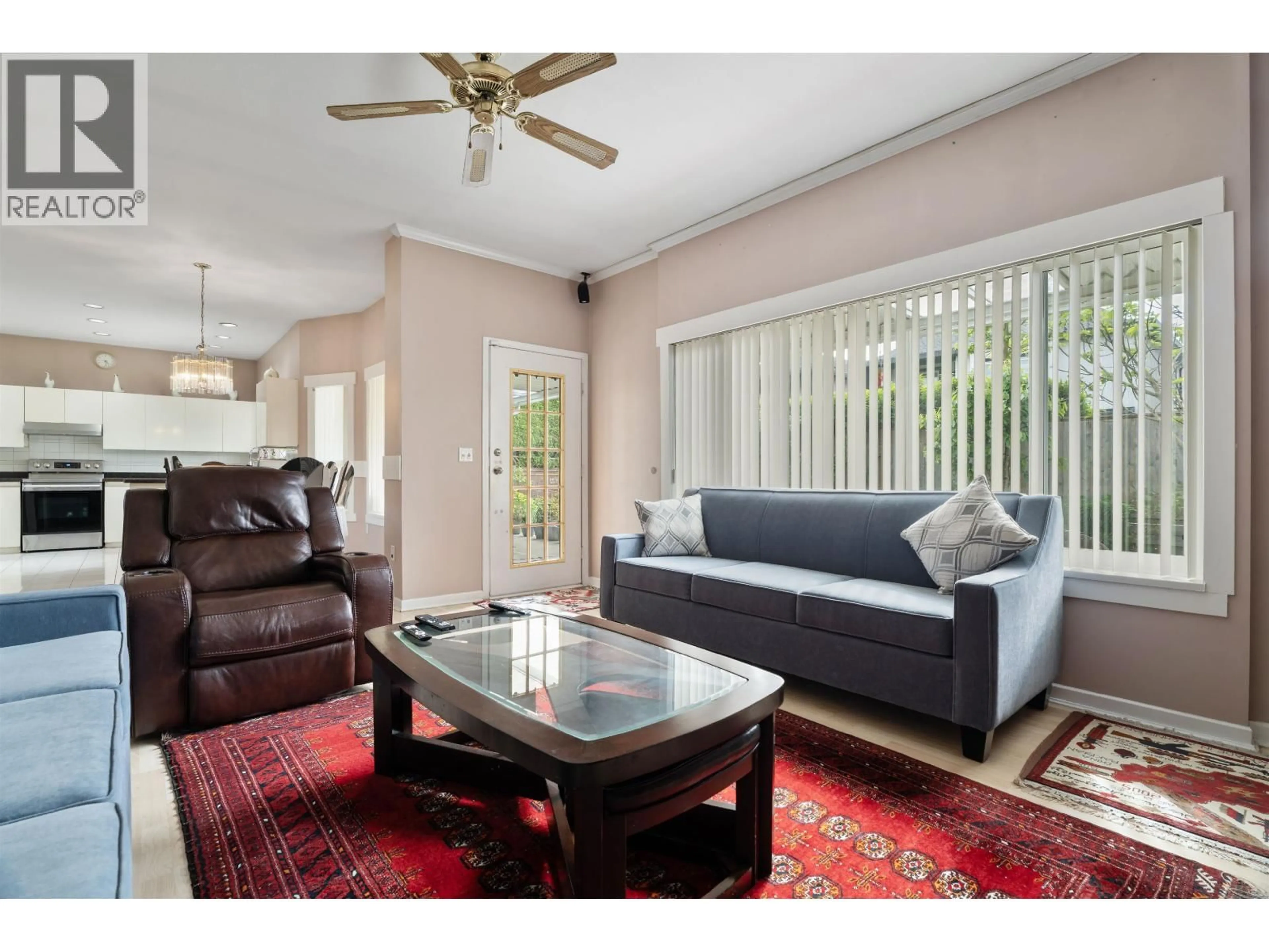 Living room with furniture, unknown for 2271 BAYDALA COURT, Richmond British Columbia V6X3R4
