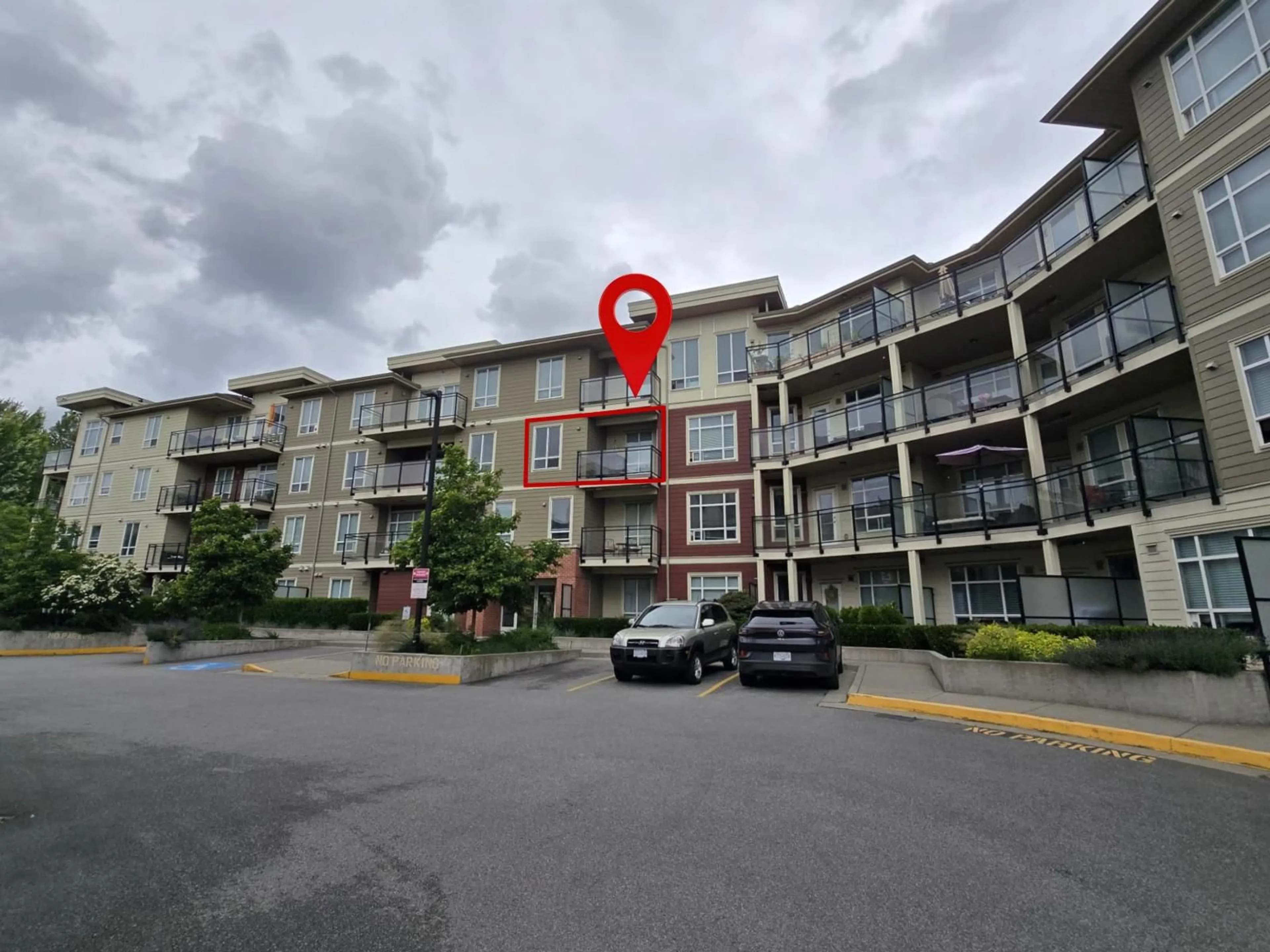 Unknown for D301 - 20211 66 AVENUE, Langley British Columbia V2Y0L4