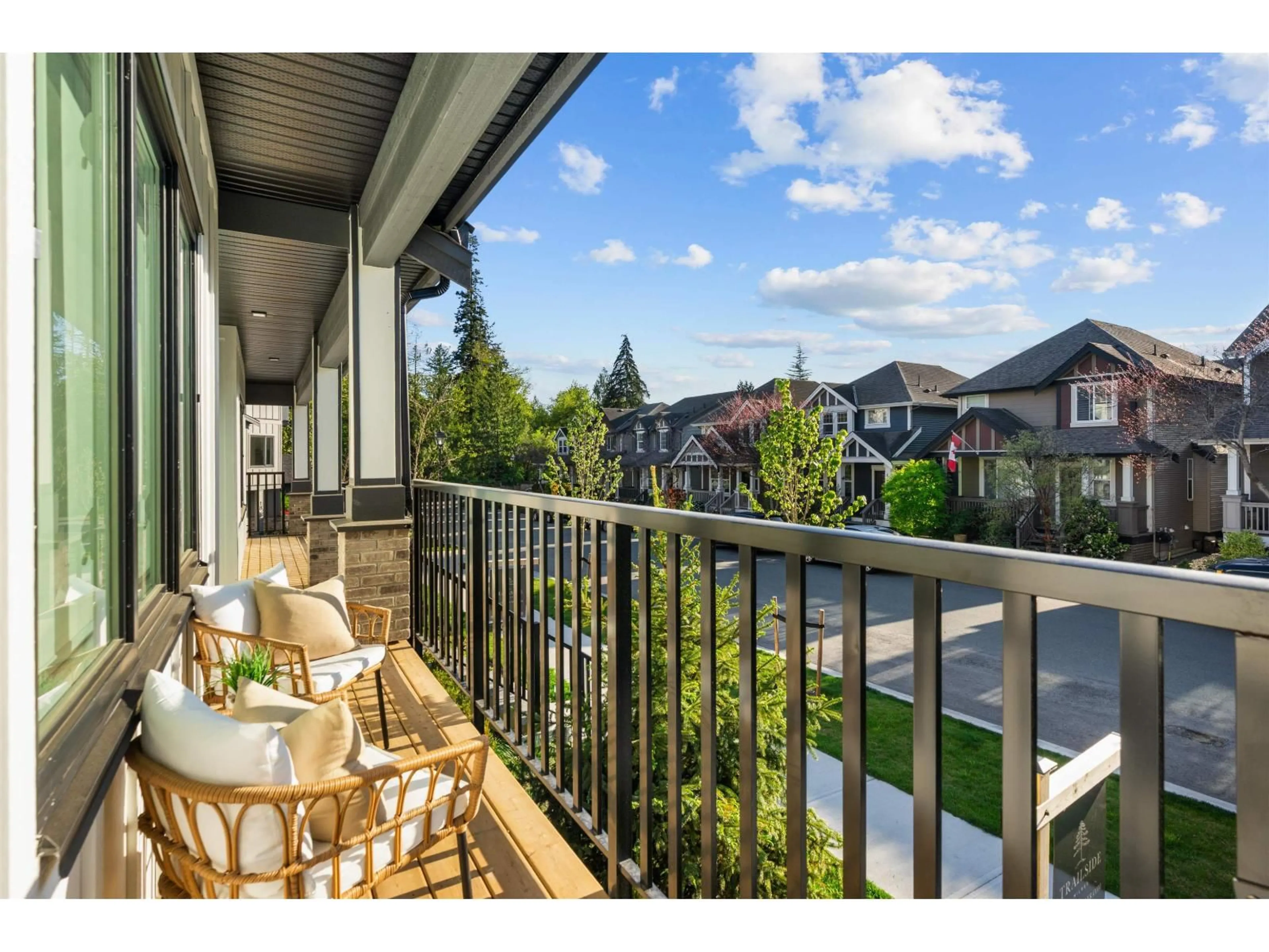 Patio, mountain view for 2 - 6828 208A STREET, Langley British Columbia V2Y2R7