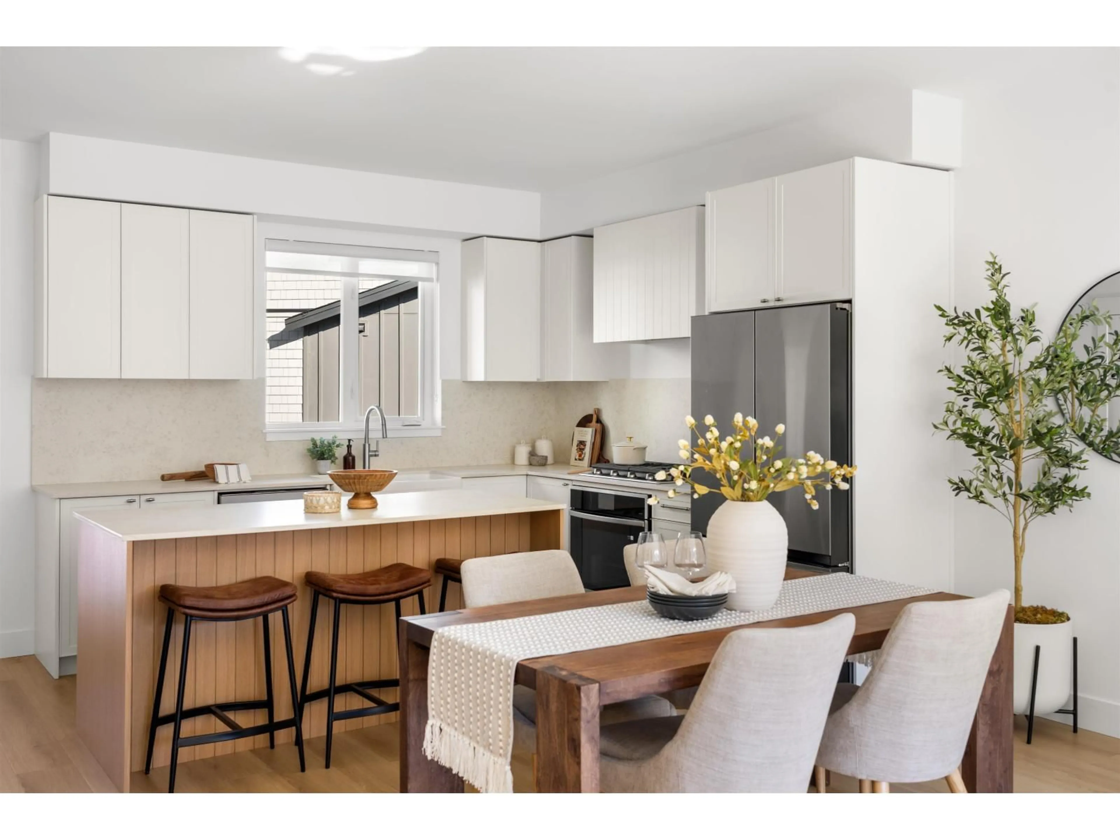 Open concept kitchen, wood/laminate floor for 2 - 6828 208A STREET, Langley British Columbia V2Y2R7