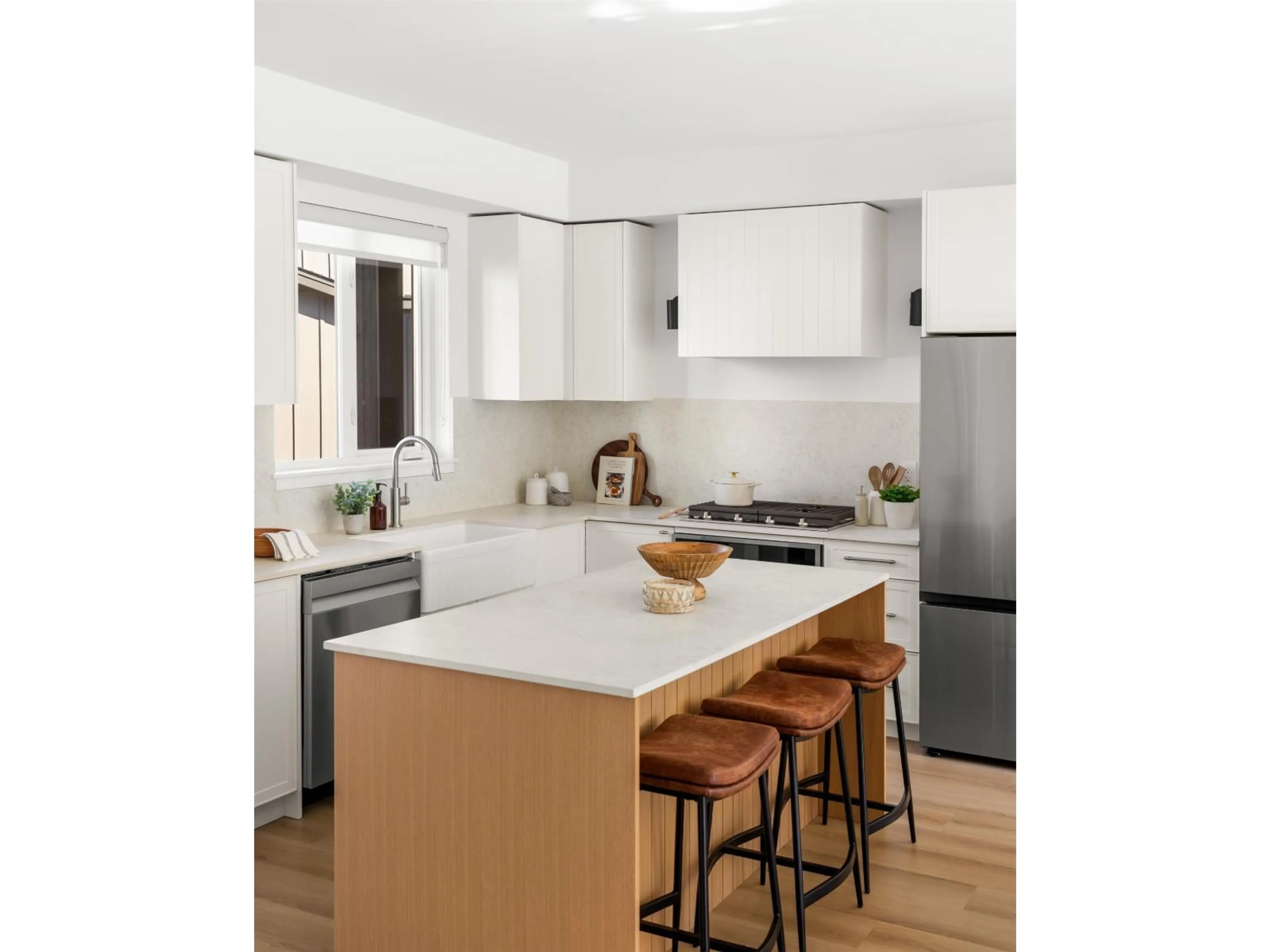 Contemporary kitchen, unknown for 2 - 6828 208A STREET, Langley British Columbia V2Y2R7