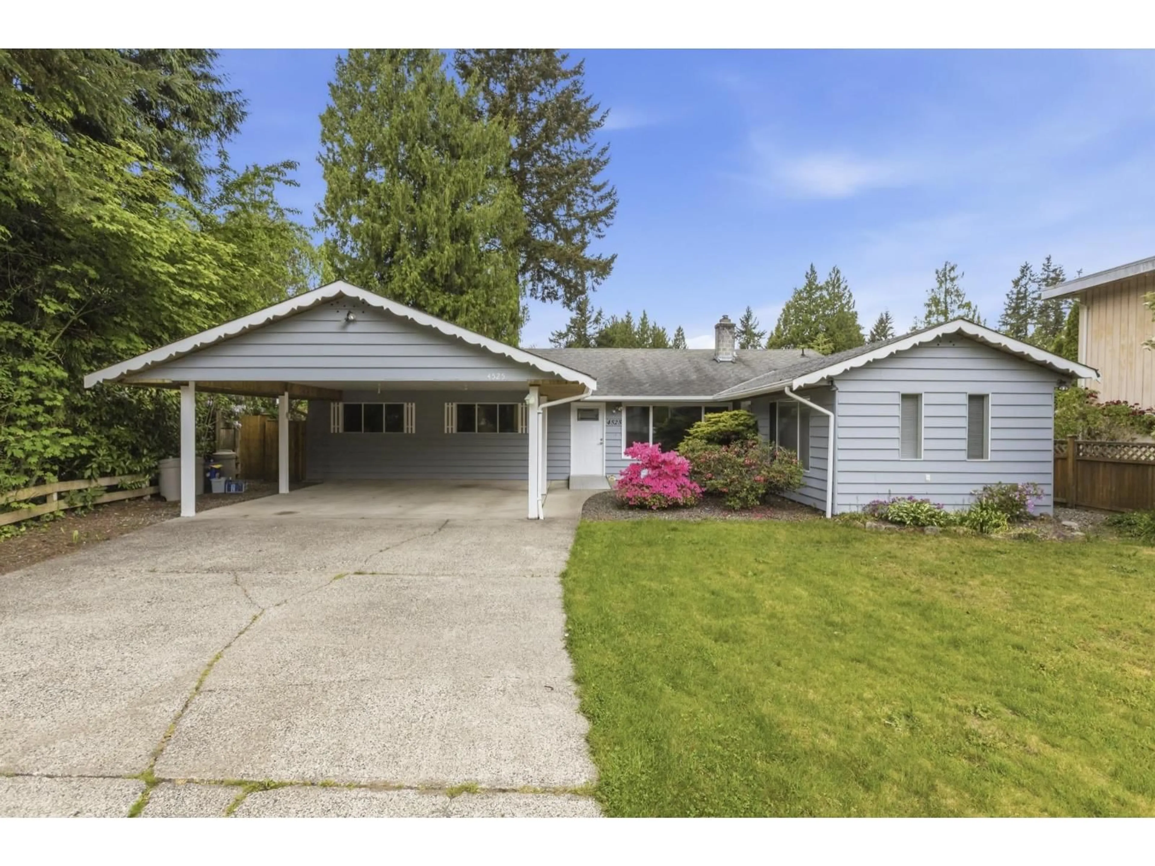 Unknown for 4525 199A STREET, Langley British Columbia V3A5S2