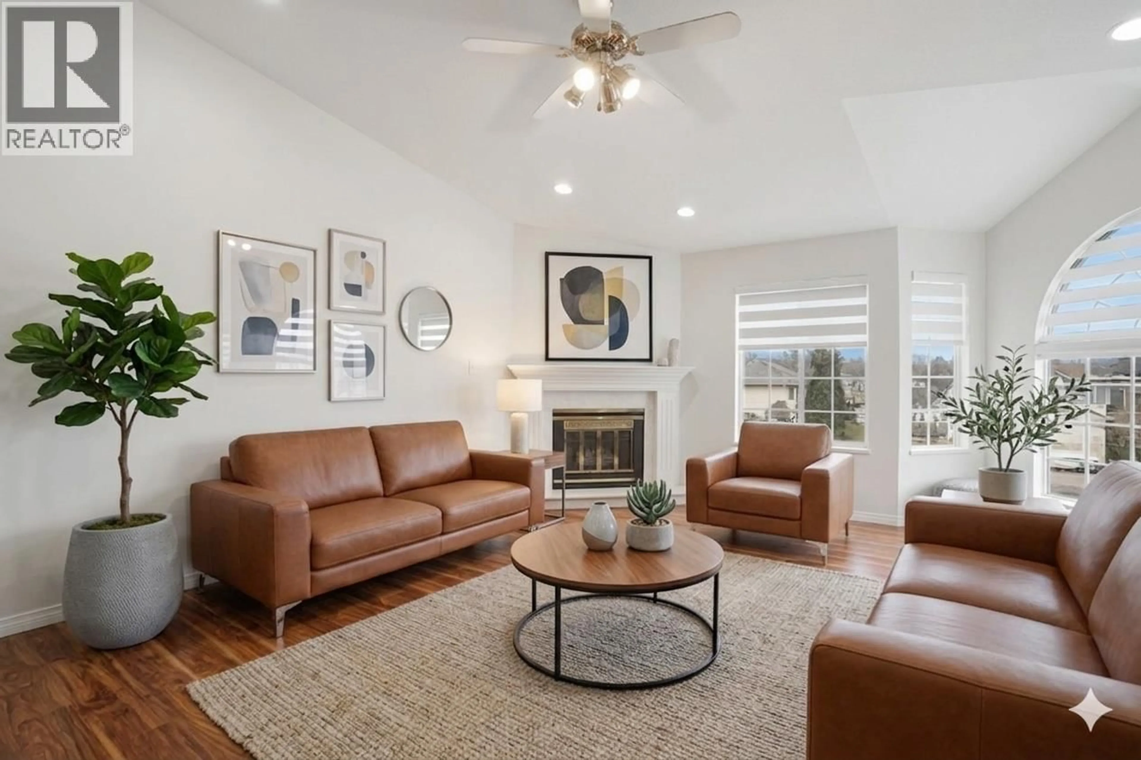 Living room with furniture, unknown for 716 CRANE PLACE, New Westminster British Columbia V3M6P5