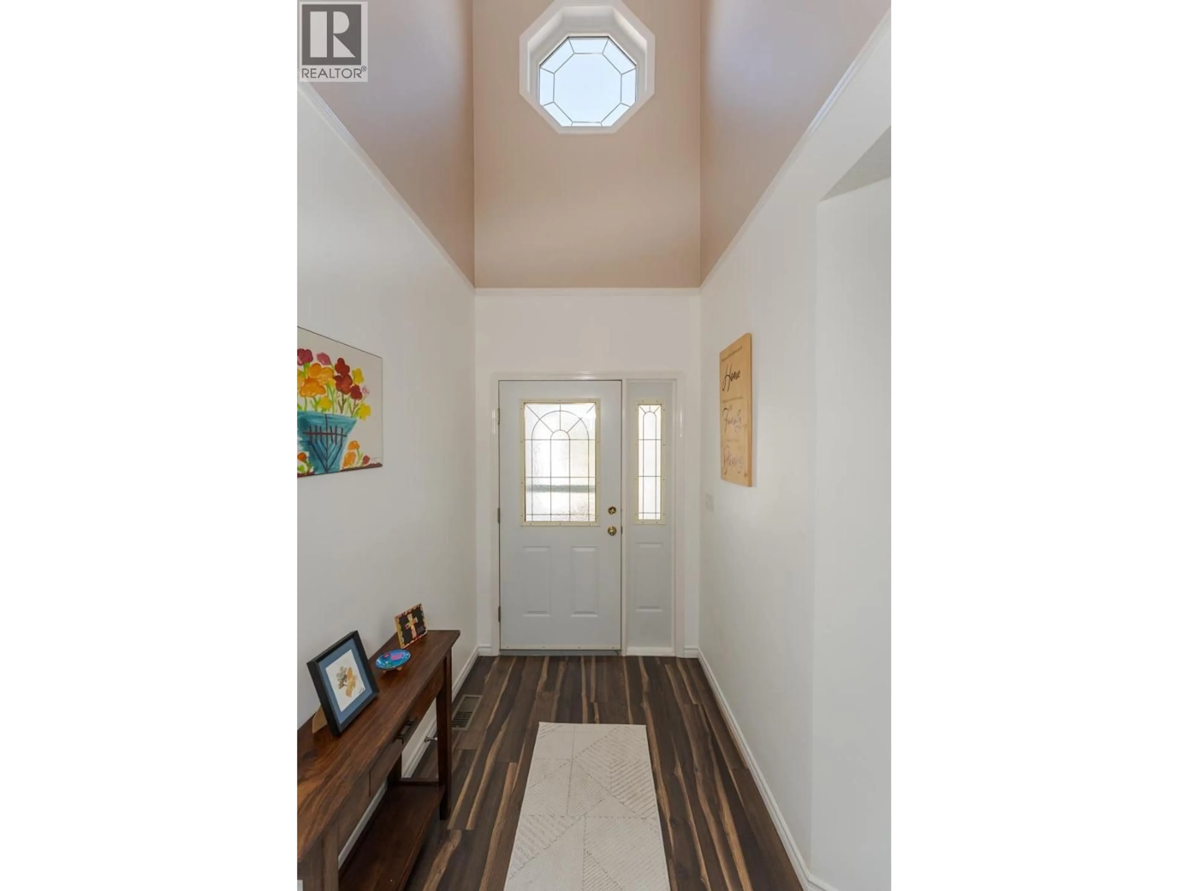 Indoor entryway for 109 - 3101 ST ANNE CRESCENT, Prince George British Columbia V2N5M3