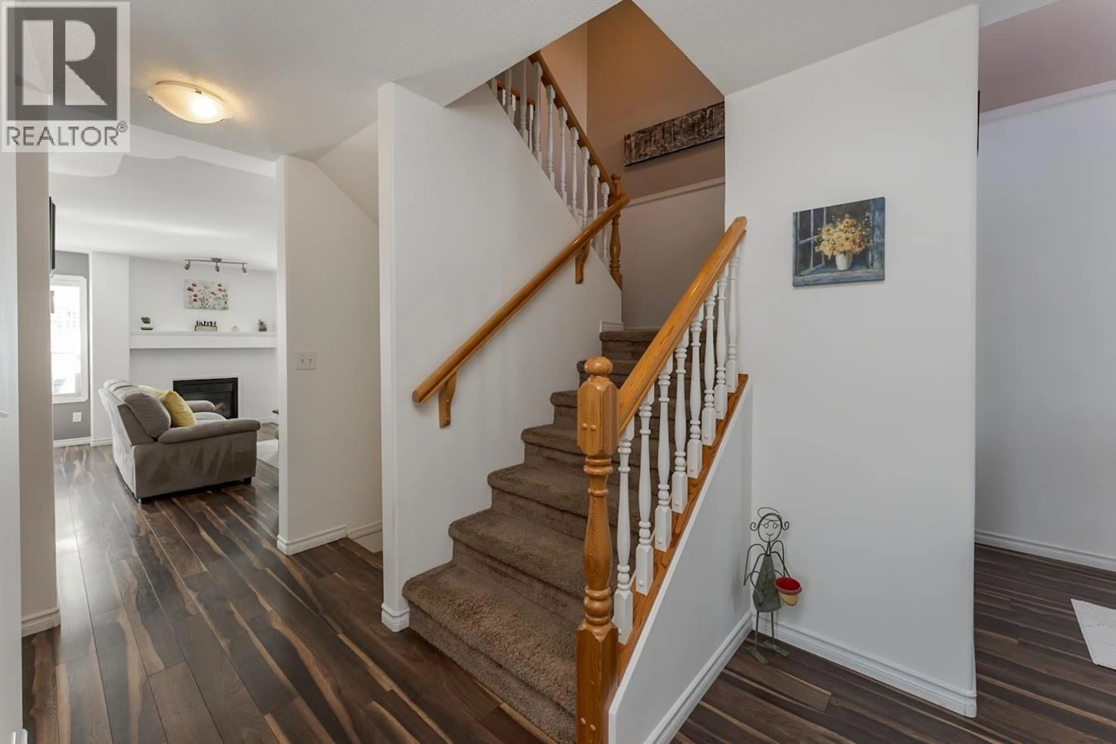 Stairs for 109 - 3101 ST ANNE CRESCENT, Prince George British Columbia V2N5M3