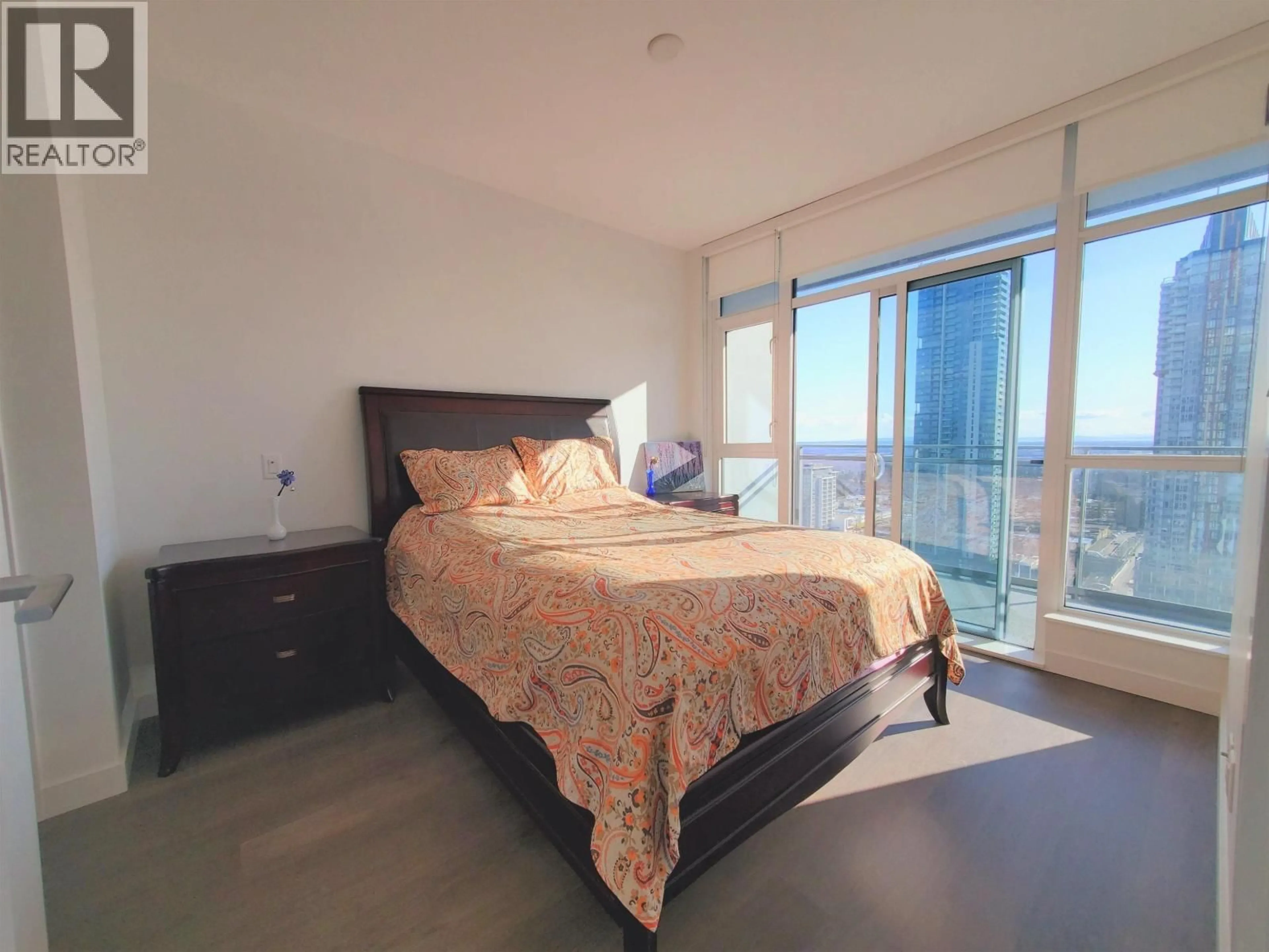 Bedroom with bed, unknown for 2703 - 6098 STATION STREET, Burnaby British Columbia V5H0H4