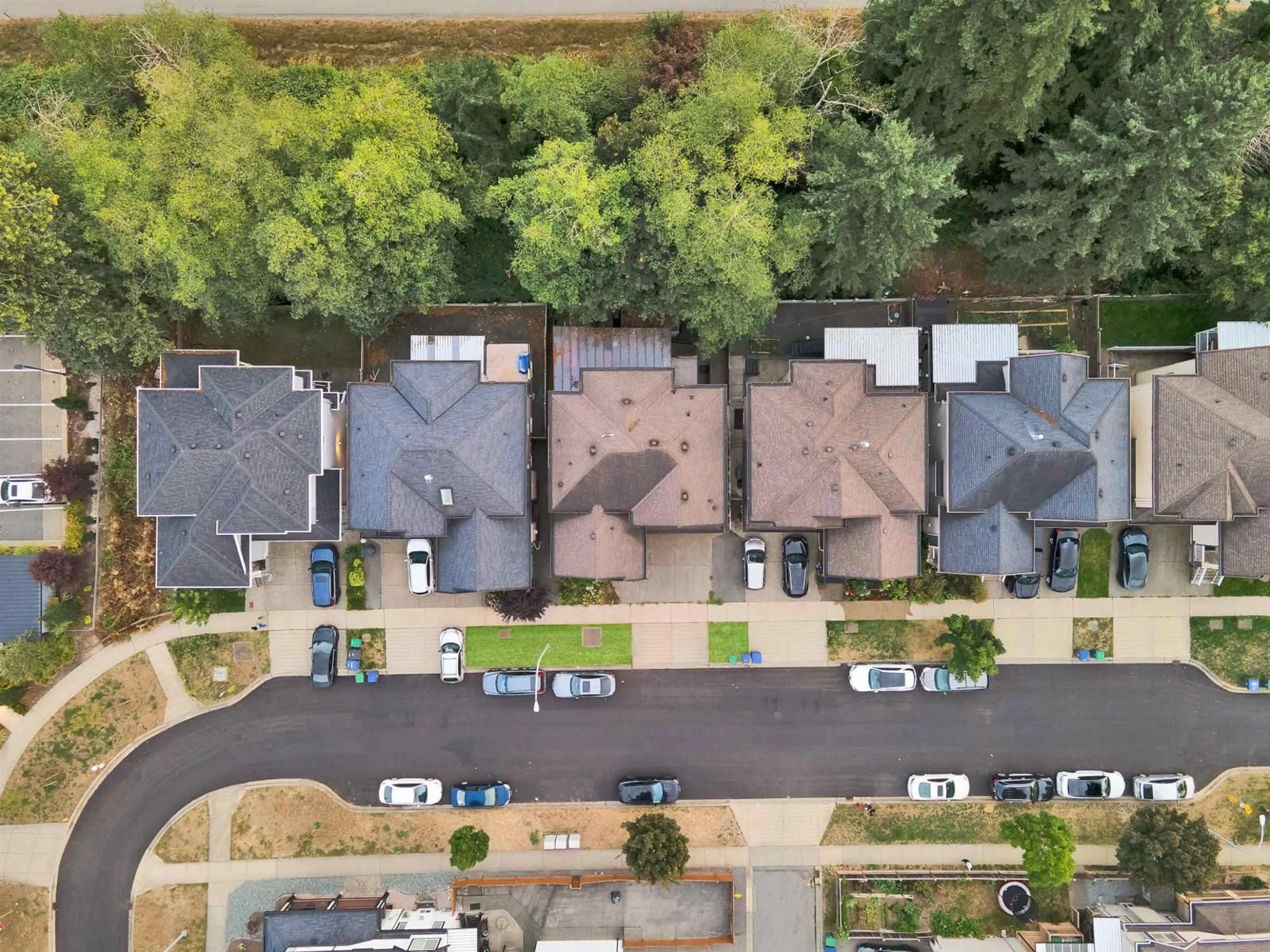 A pic from outside/outdoor area/front of a property/back of a property/a pic from drone, street for 13138 58A AVENUE, Surrey British Columbia V3X0E4