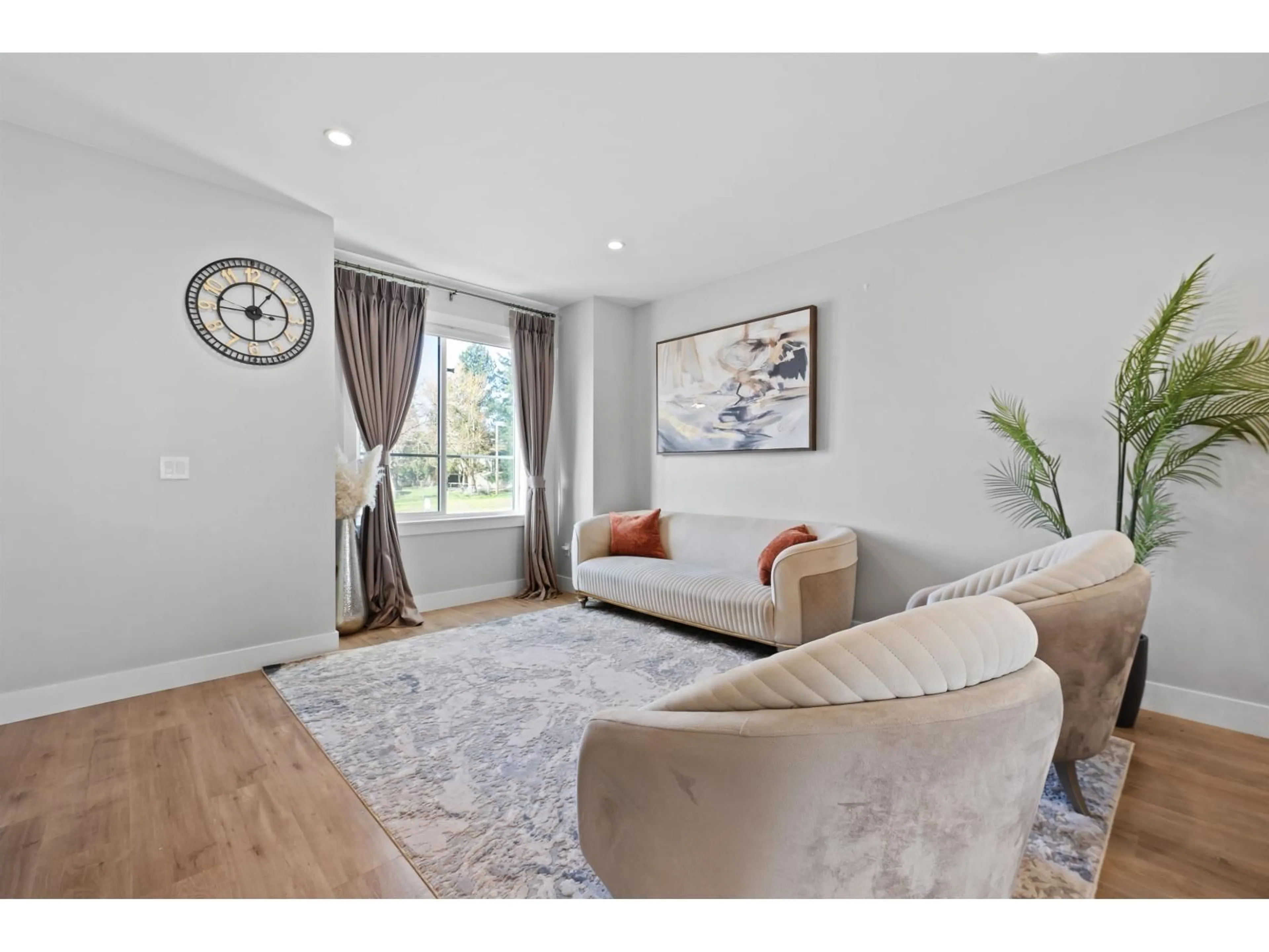 Living room with furniture, unknown for 56 - 1639 162 STREET, Surrey British Columbia V4A4Y1