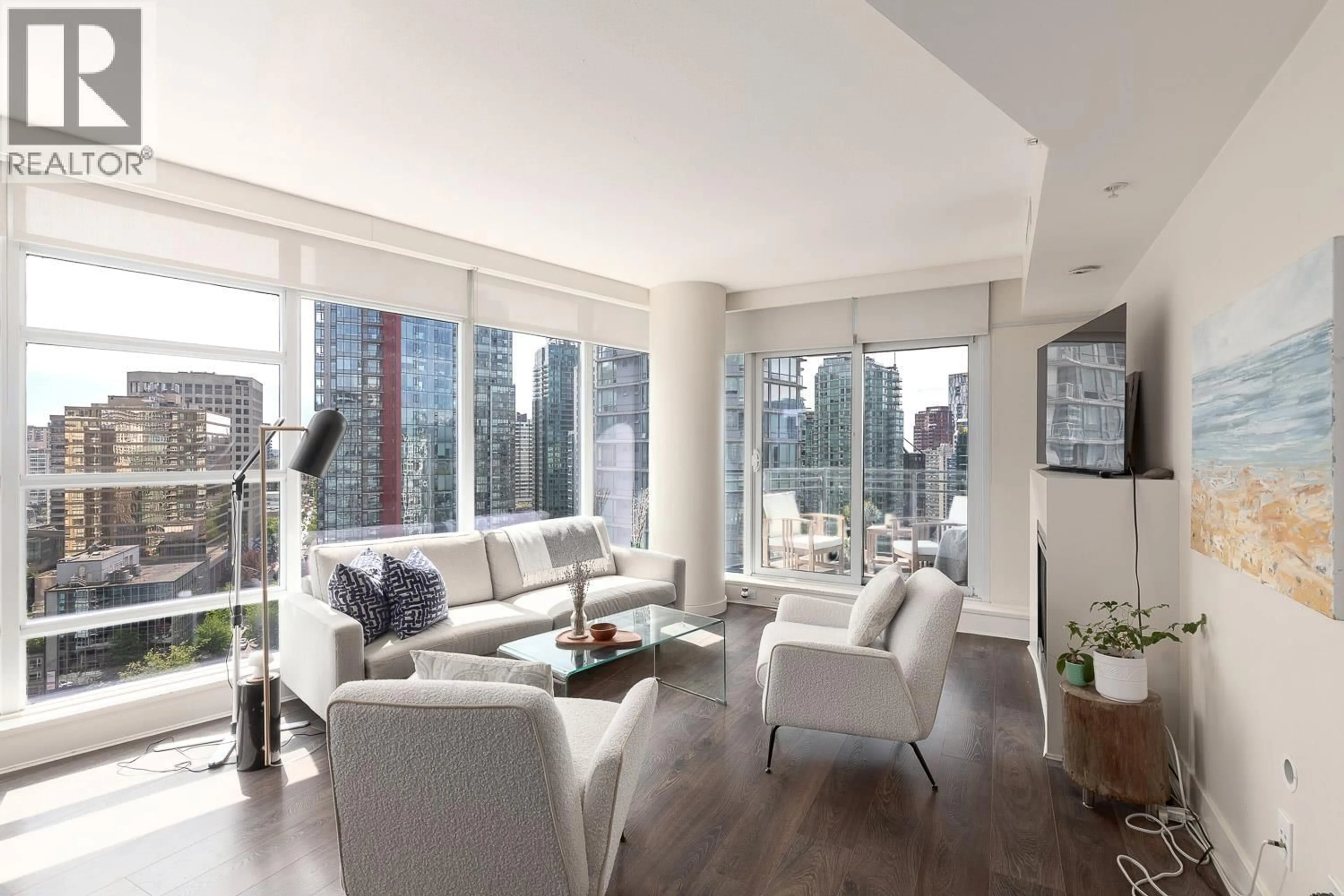 Living room with furniture, unknown for 2405 - 1205 HASTINGS STREET, Vancouver British Columbia V6E4T7