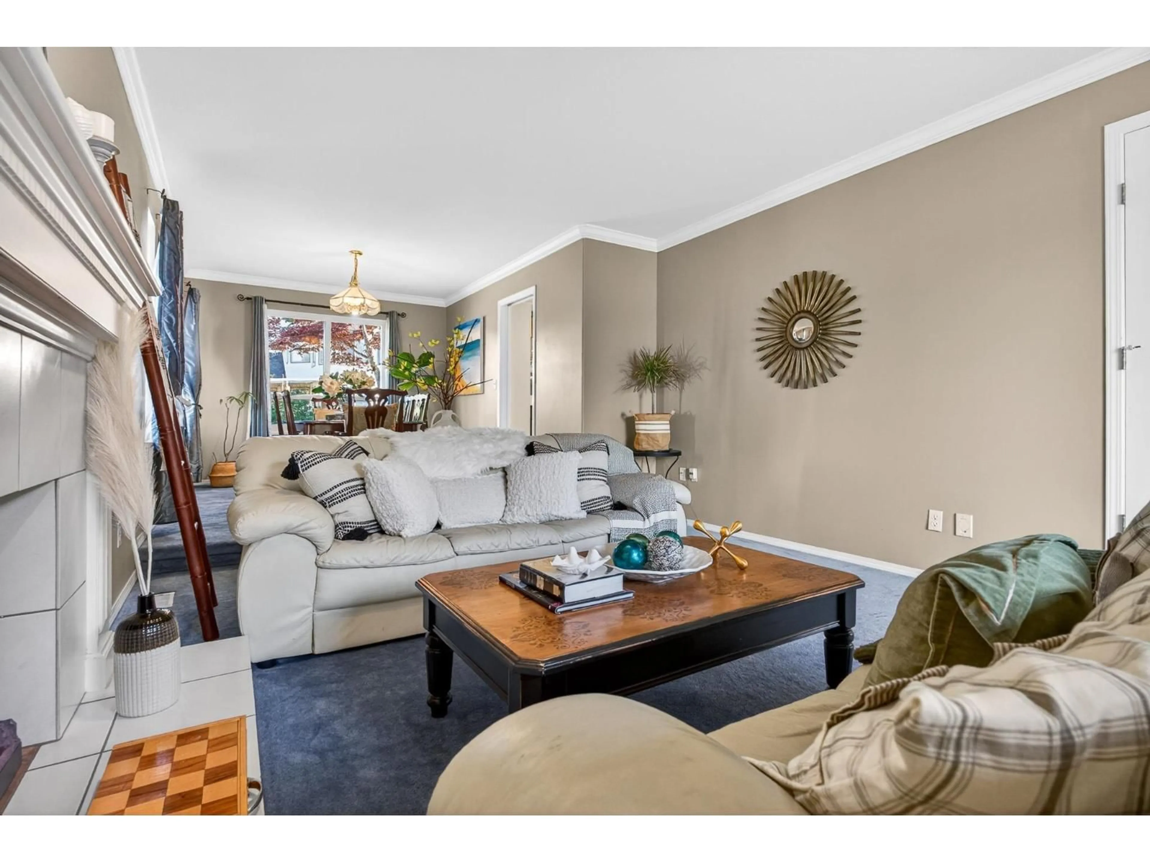 Living room with furniture, unknown for 16296 87 AVENUE, Surrey British Columbia V4N1B7