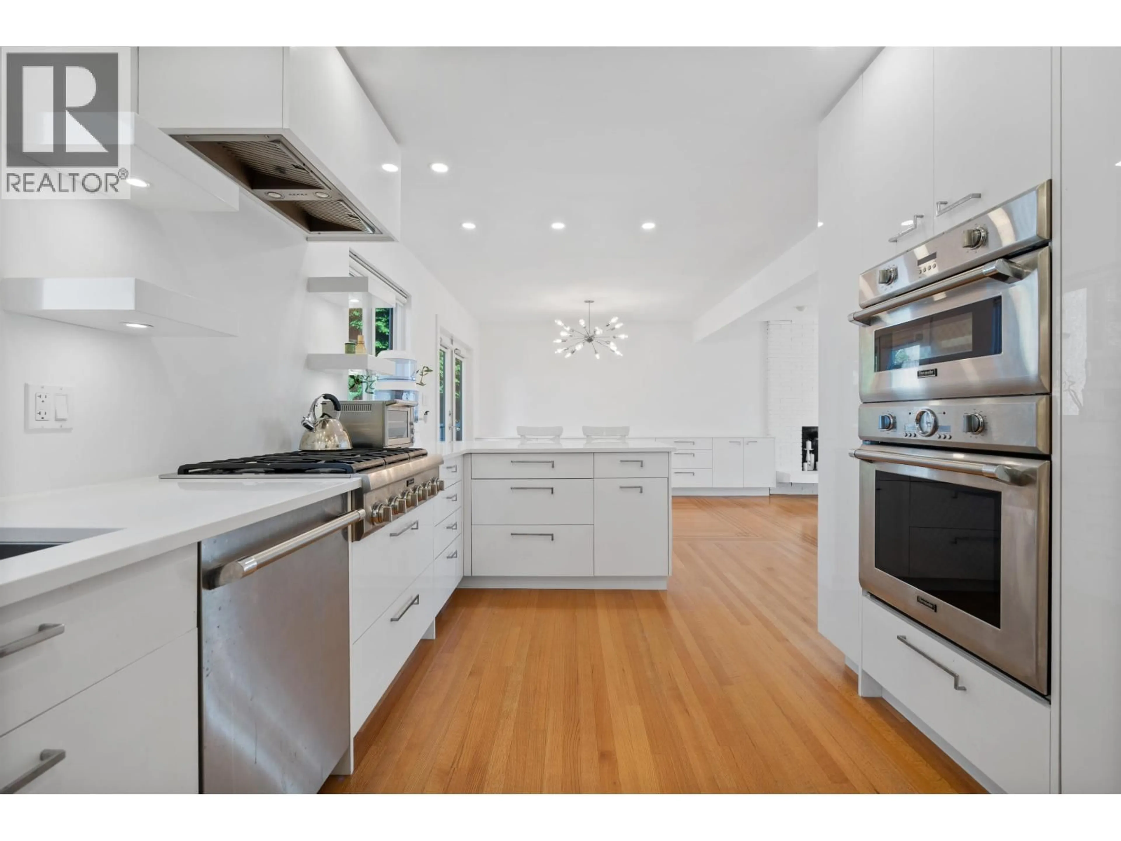 Open concept kitchen, unknown for 2039 COMPTON COURT, Coquitlam British Columbia V3J2K9
