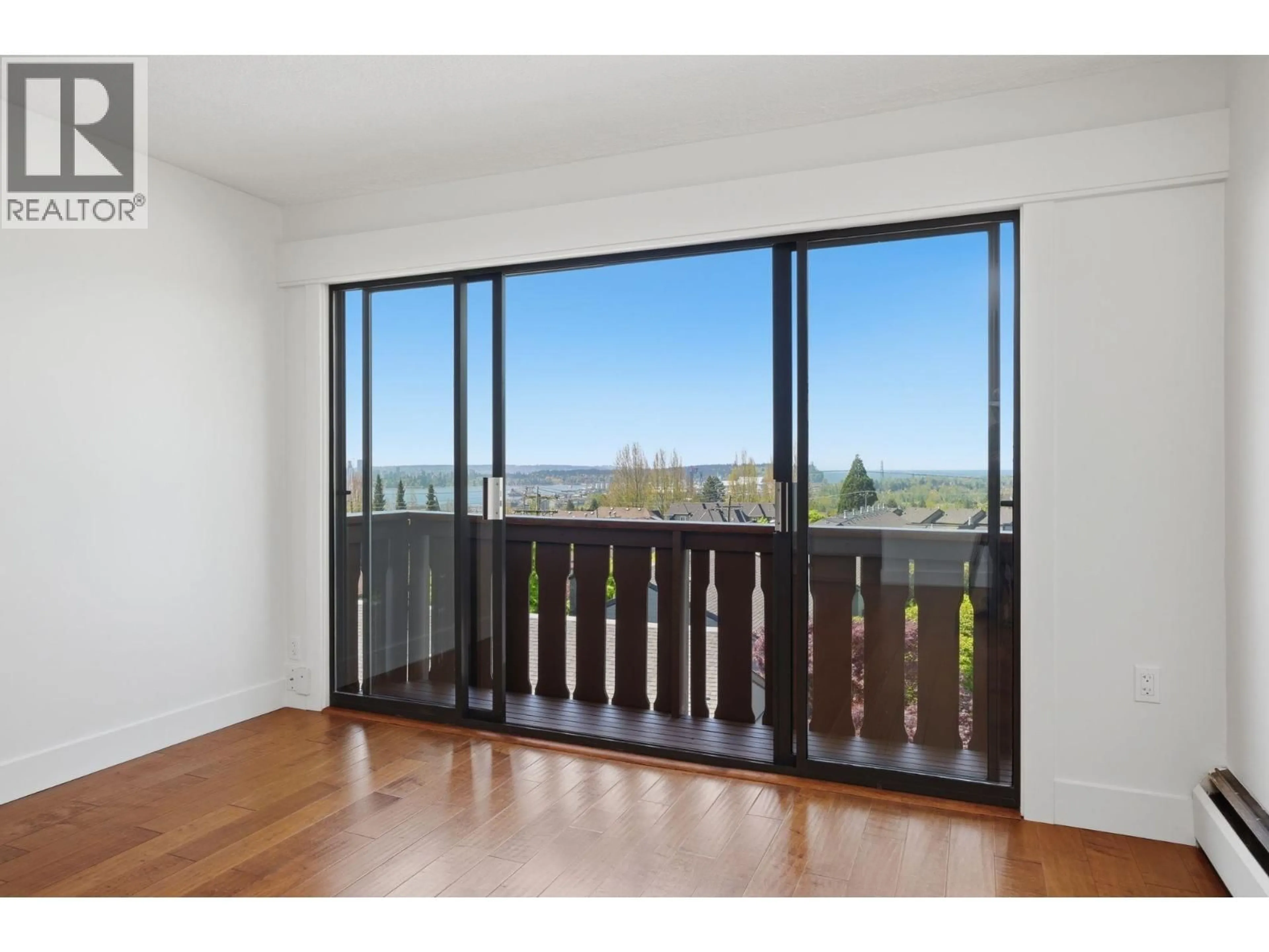 A pic of a room for 314 - 1345 CHESTERFIELD AVENUE, North Vancouver British Columbia V7M2N1