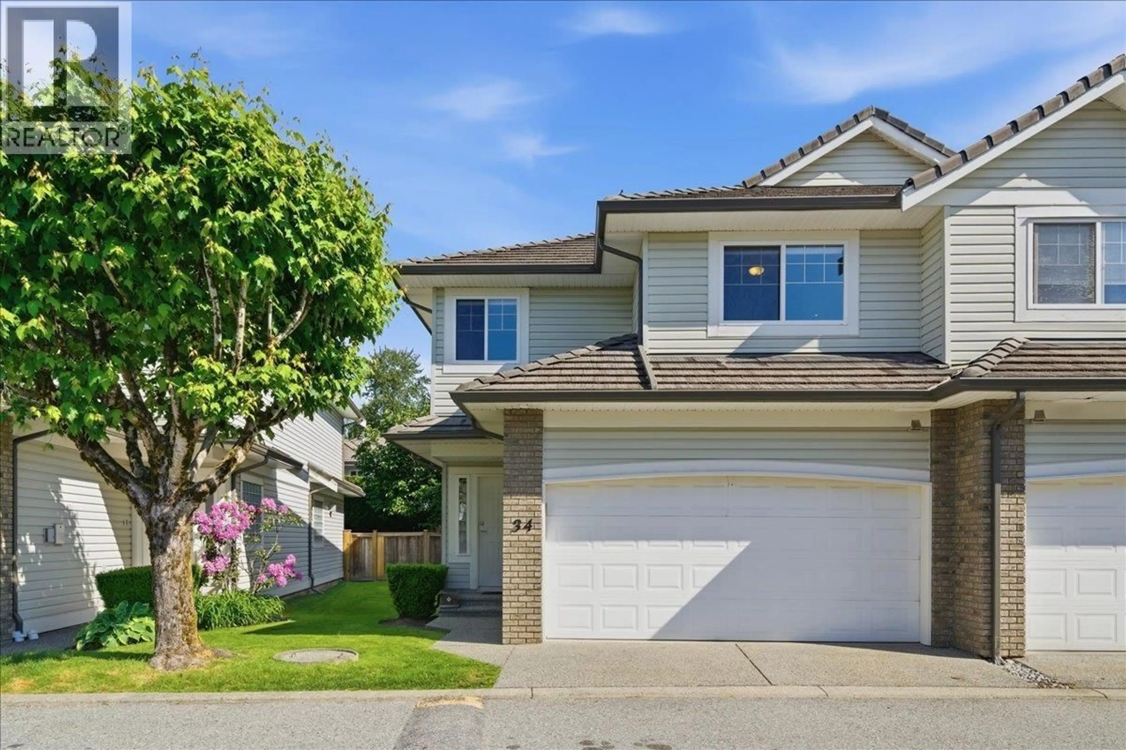Home with vinyl exterior material, street for 34 - 1290 AMAZON DRIVE, Port Coquitlam British Columbia V3B7Z8