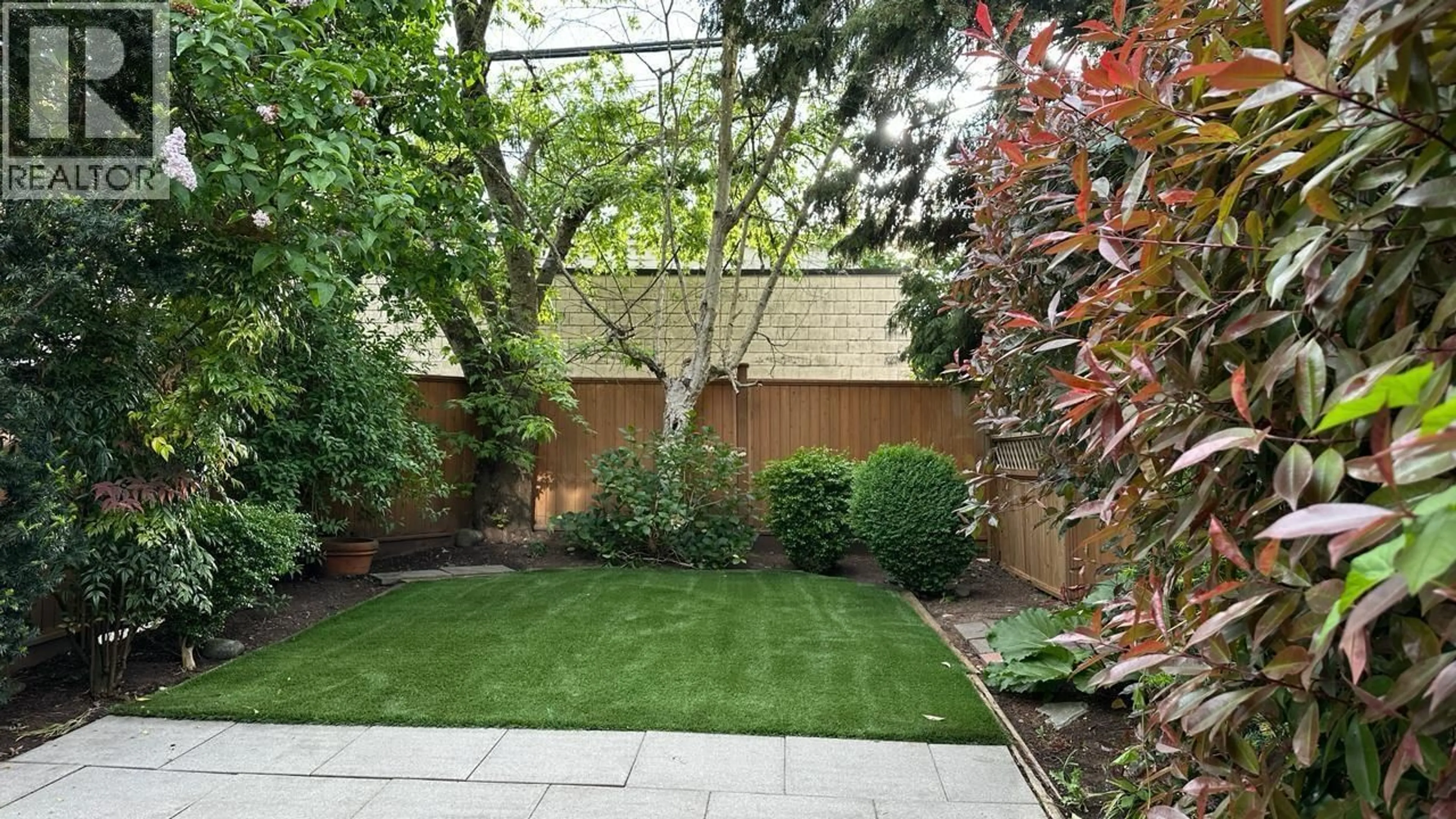 Patio, street for 421 KELLY STREET, New Westminster British Columbia V3L3T7