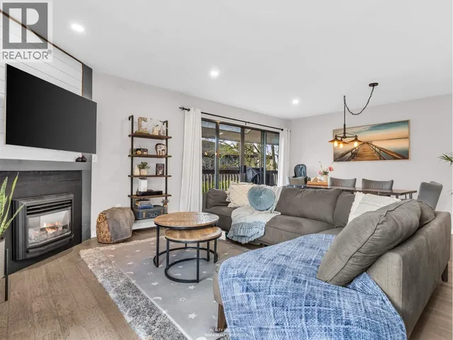 303 - 708 EIGHTH AVENUE, New Westminster 2